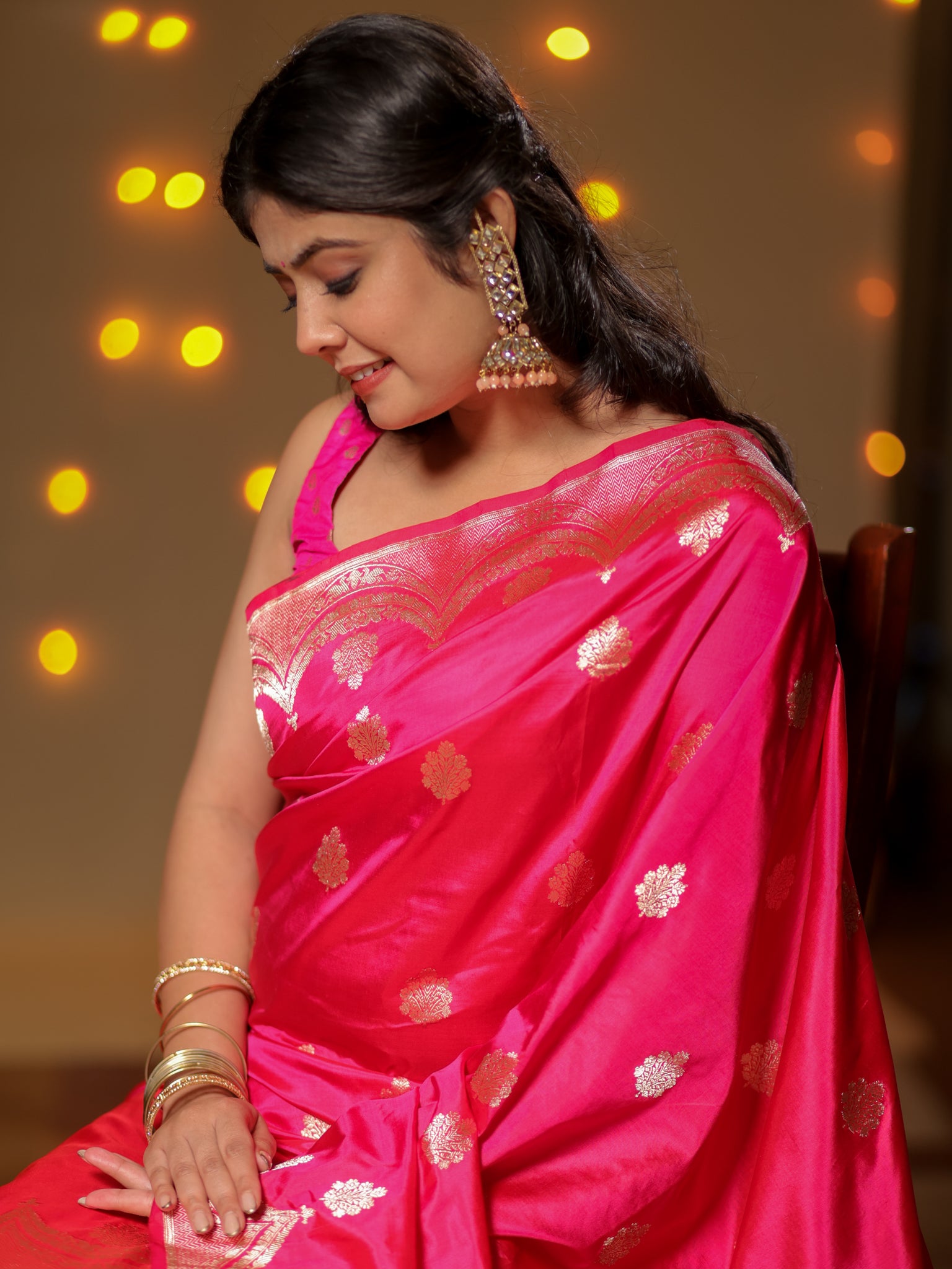 Banarasi Pure Katan Saree With Buti & Border- Pink