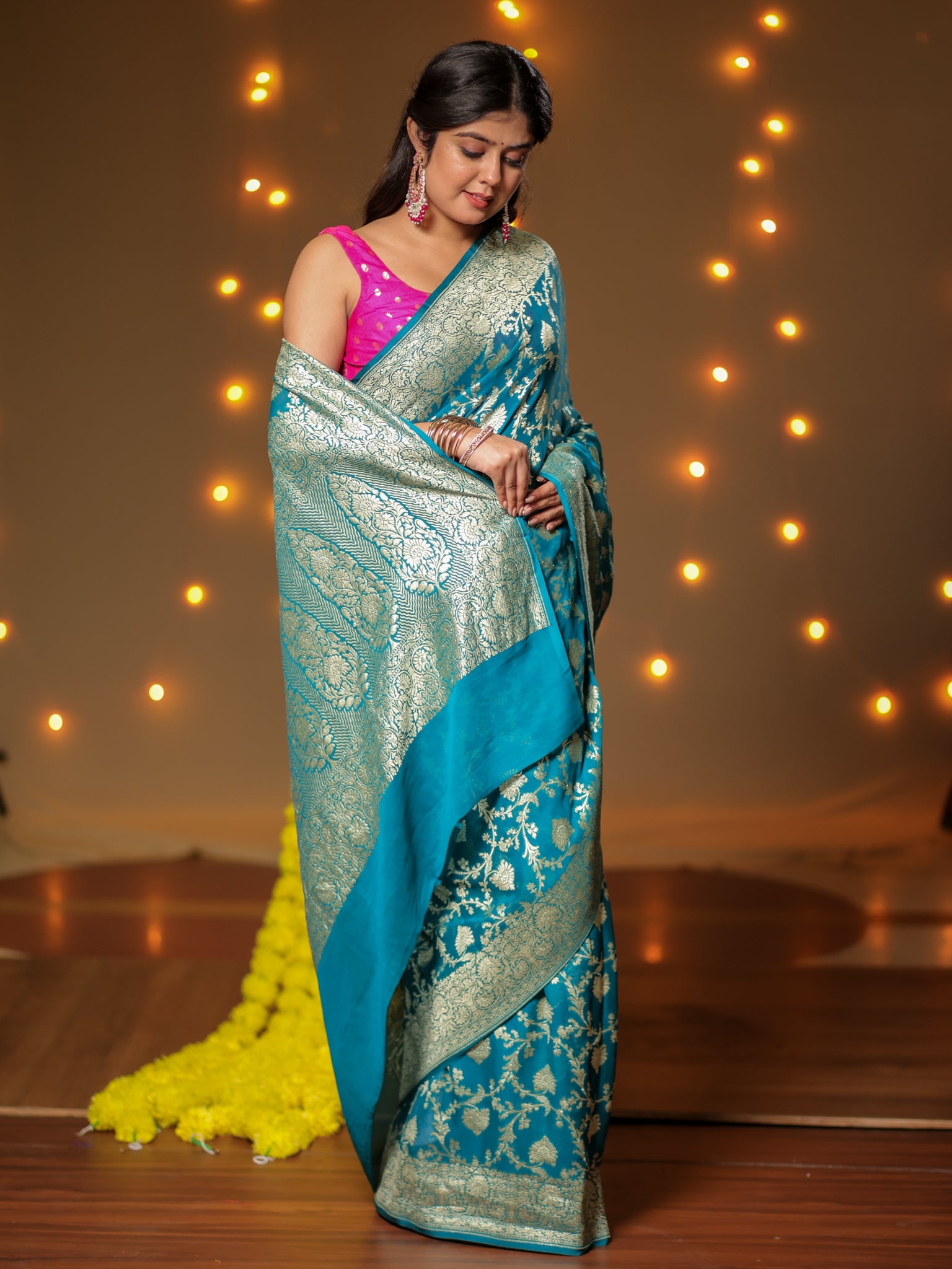 Banarasi Pure Khaddi Georgette Saree With Floral Jaal Zari Weaving- Teal