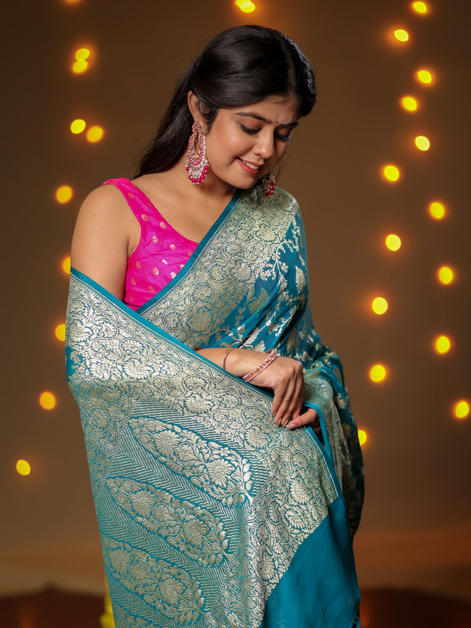 Banarasi Pure Khaddi Georgette Saree With Floral Jaal Zari Weaving- Teal