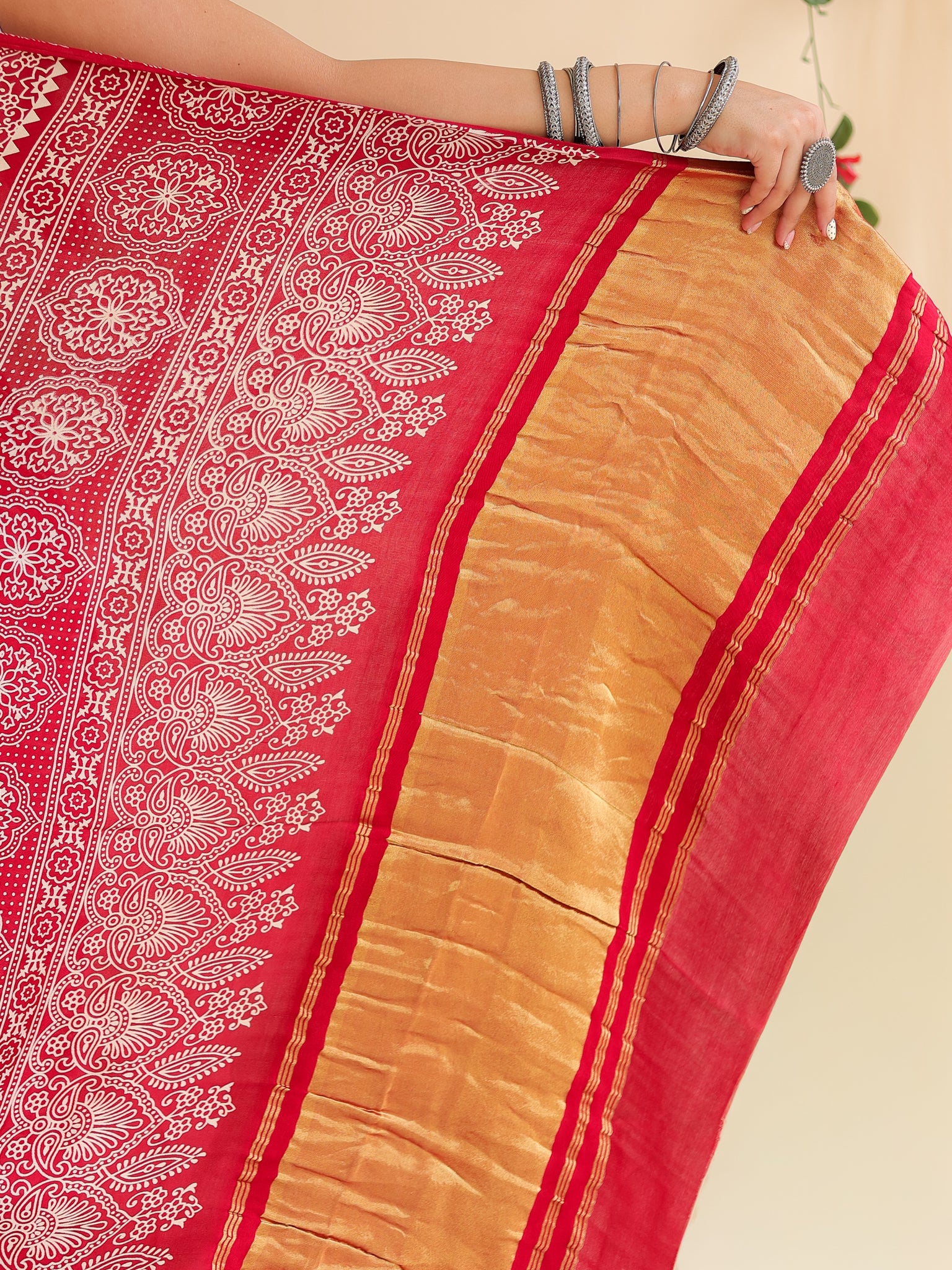 Maroon Leheriya Modal Lagdi Patta Saree