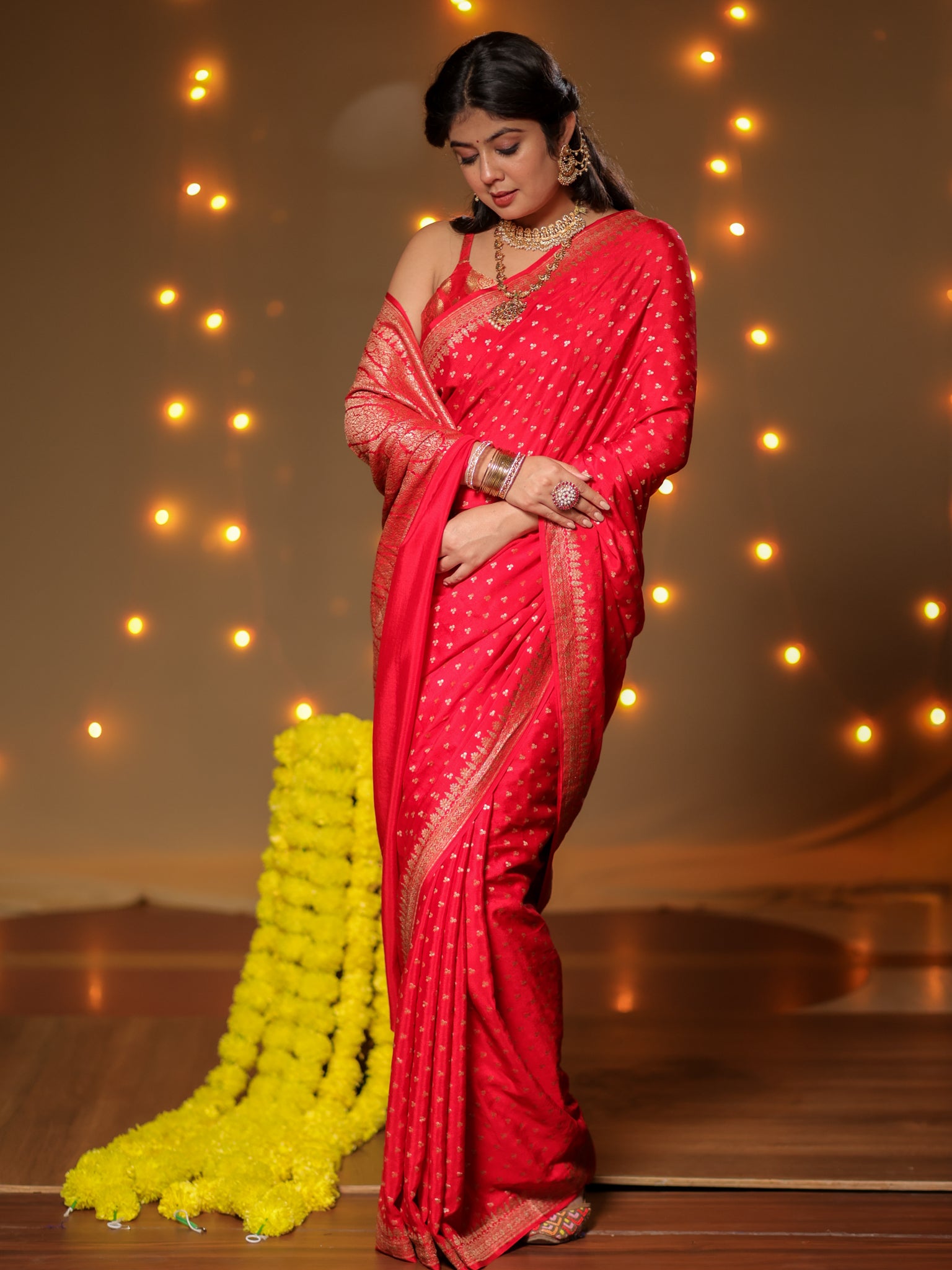 Banarasi Pure Khaddi Georgette Saree With Antique Zari Buti Weaving- Red