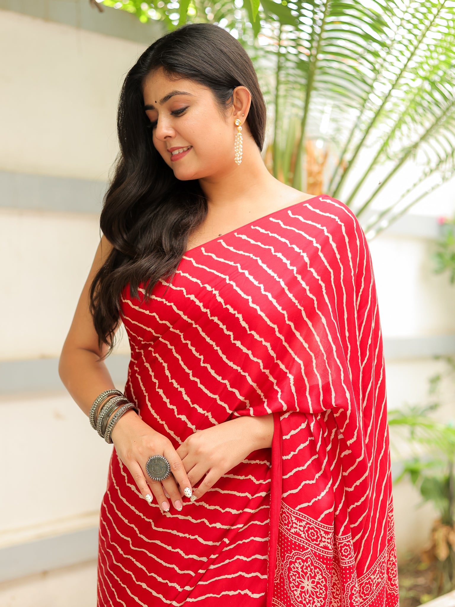Red Leheriya Modal Lagdi Patta Saree