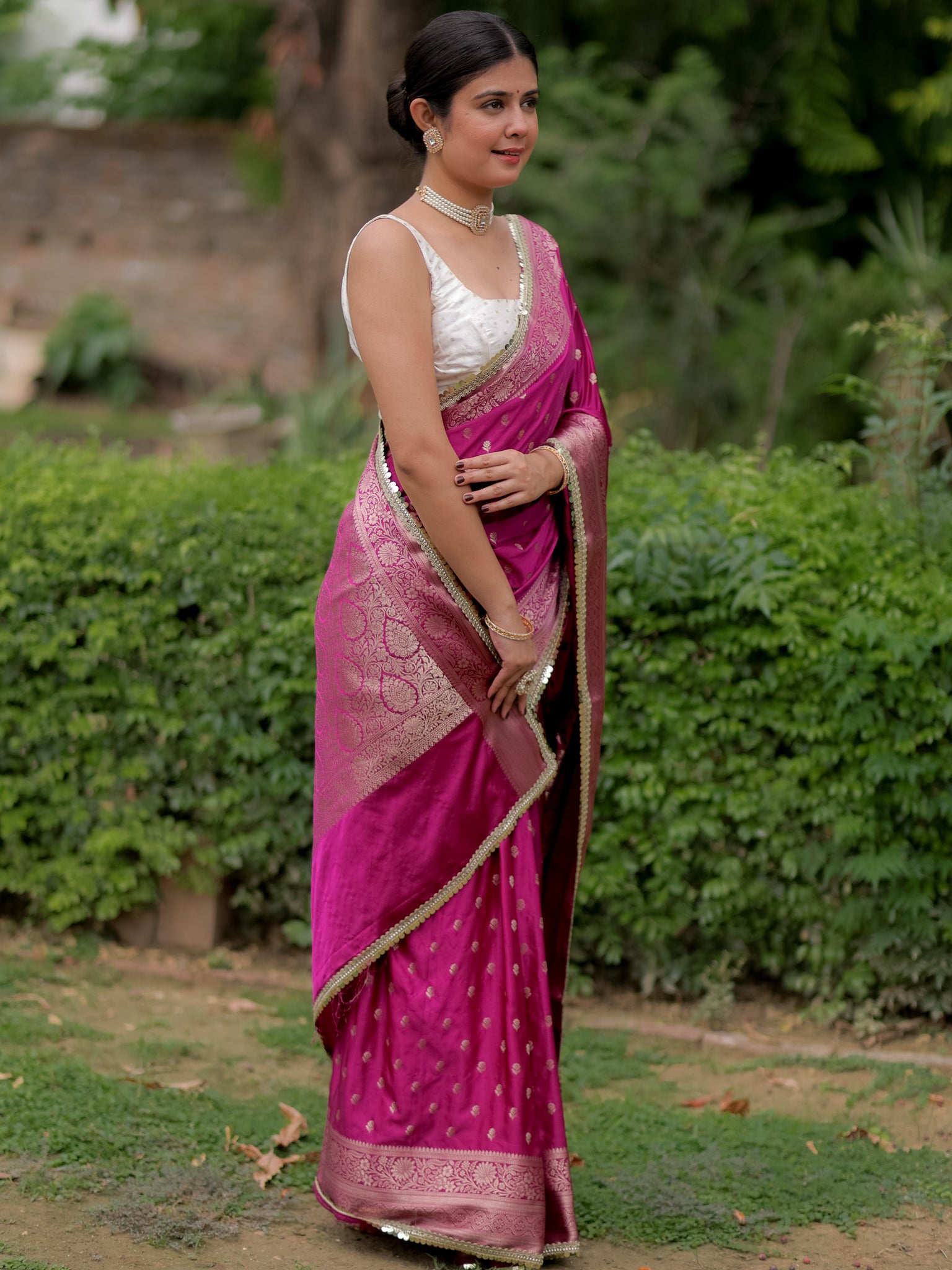 Banarasi Silk Saree With Buti Weaving & Lace Border- Purple