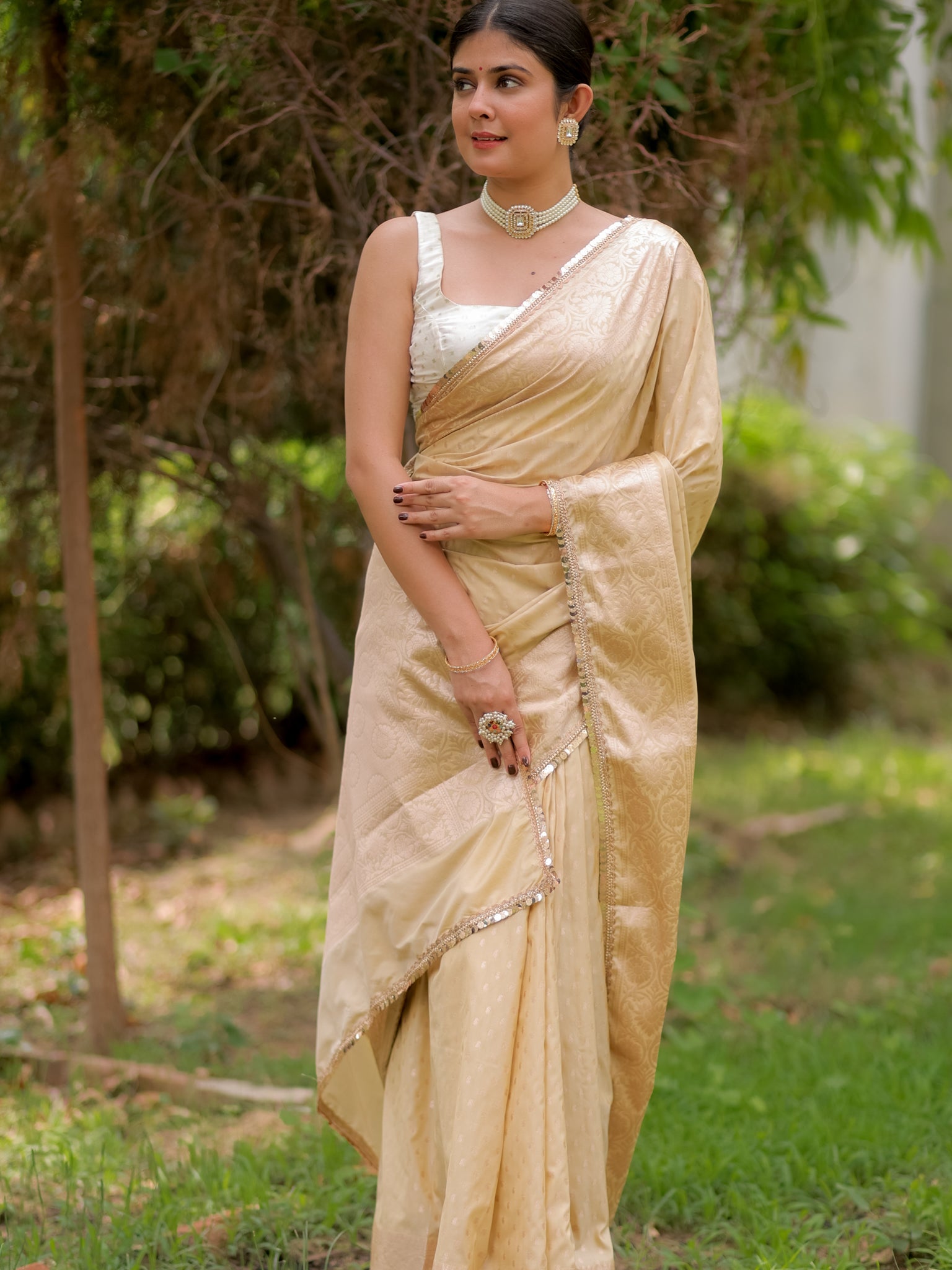 Banarasi Silk Saree With Buti Weaving & Lace Border- Beige