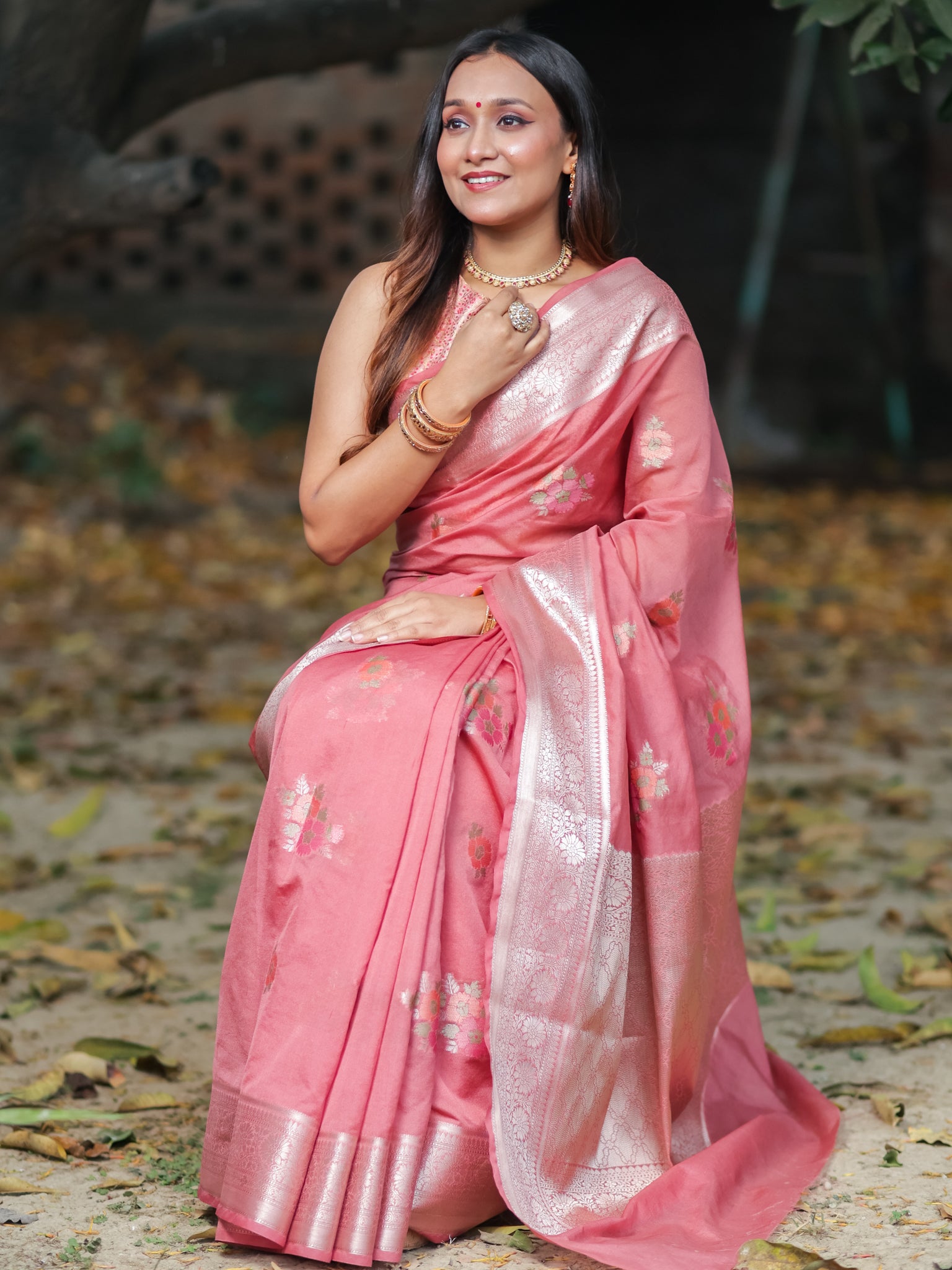Banarasi Semi Georgette Saree with Floral Weaving & Border- Pink