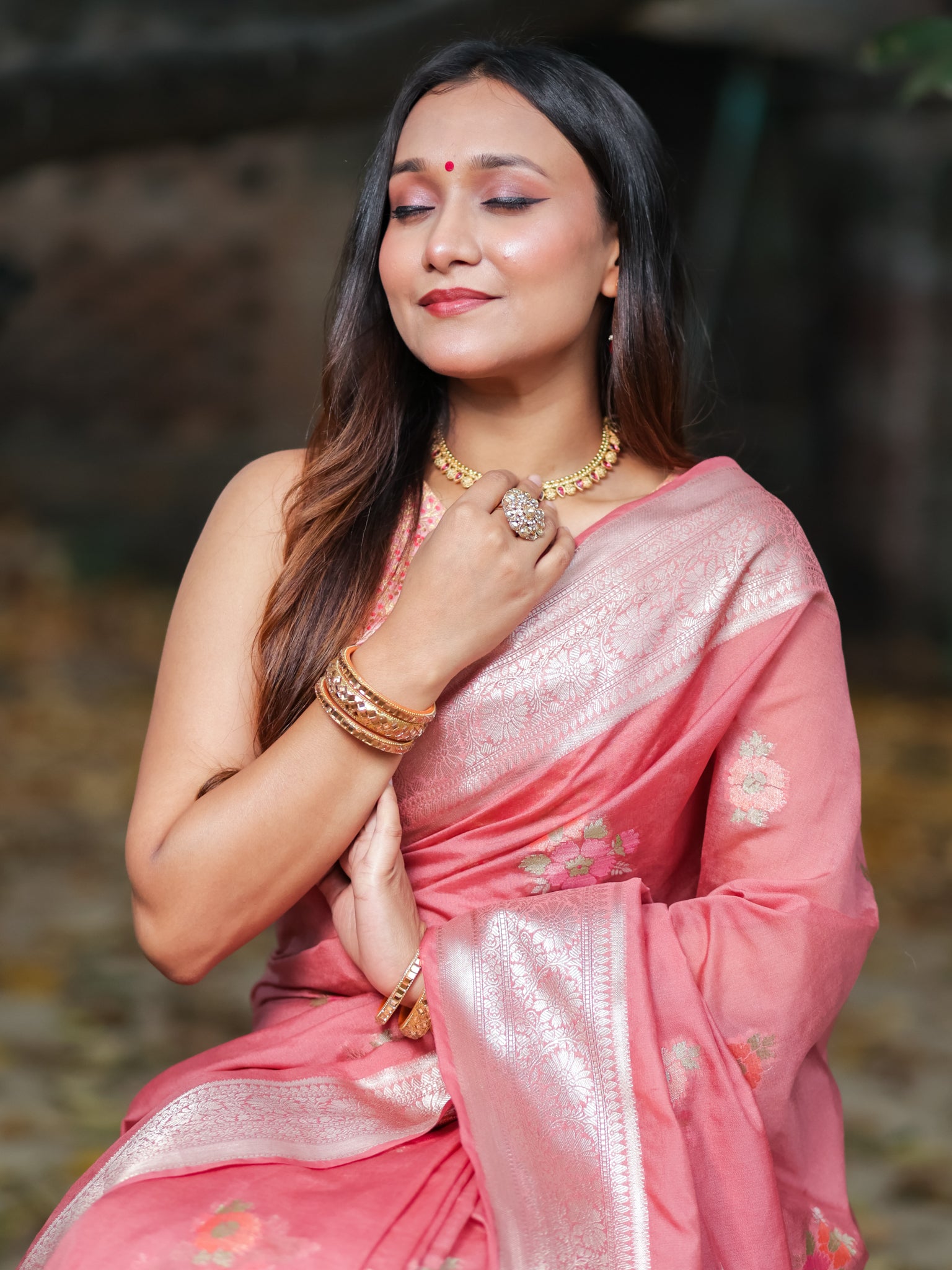 Banarasi Semi Georgette Saree with Floral Weaving & Border- Pink