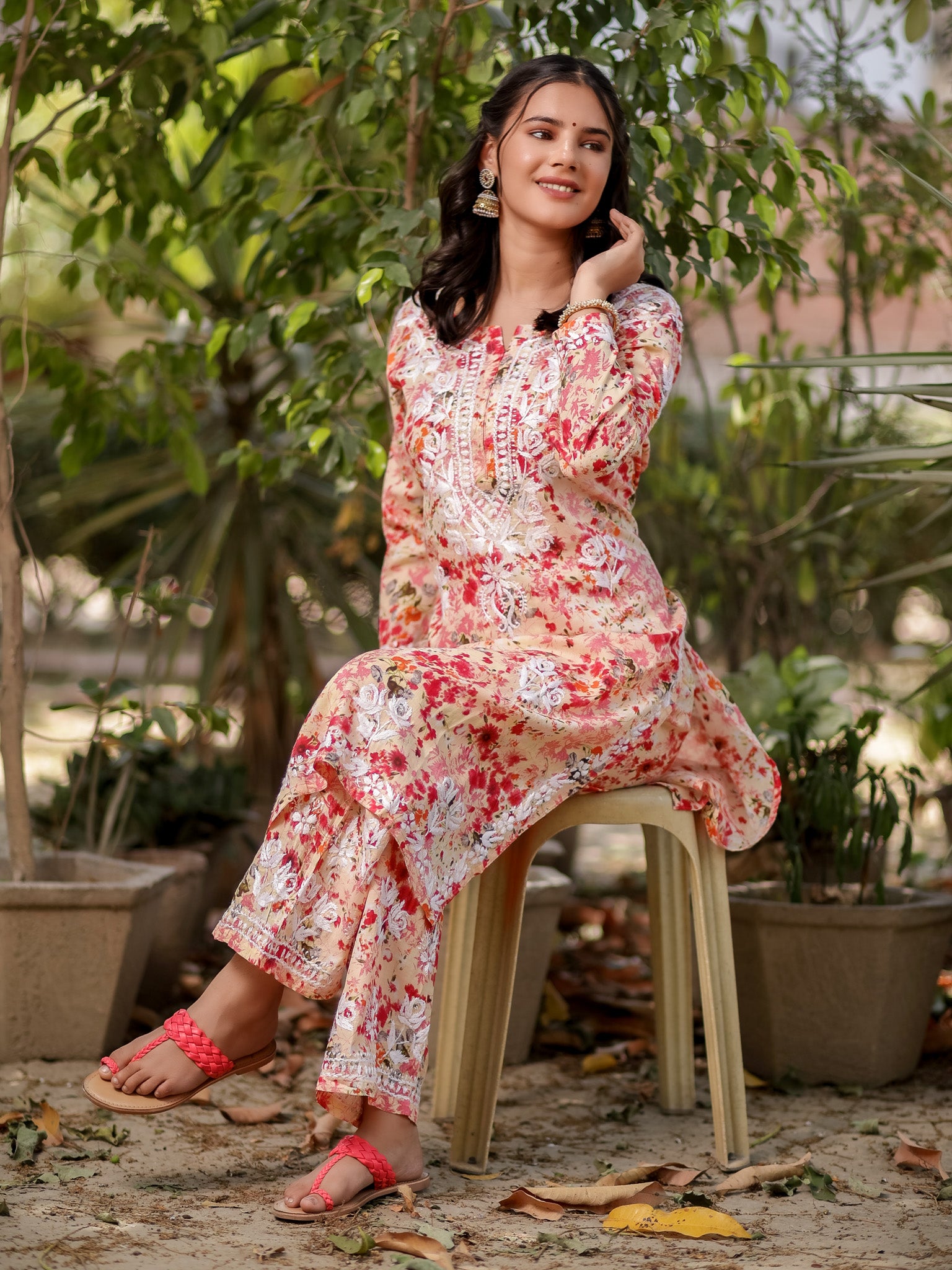 Readymade Chikankari Floral Print Mulmul Kurti & Plazzo Set-Pink
