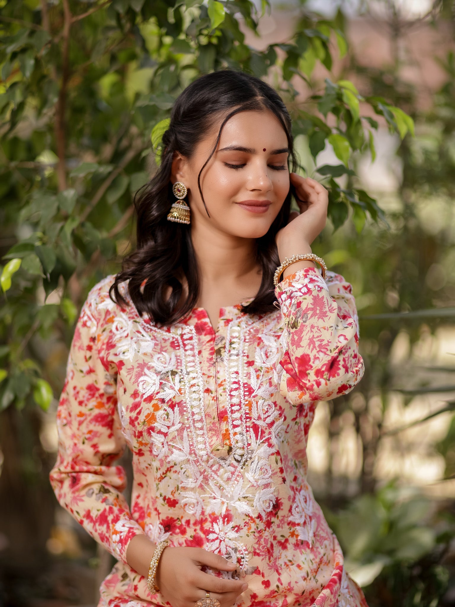 Readymade Chikankari Floral Print Mulmul Kurti & Plazzo Set-Pink