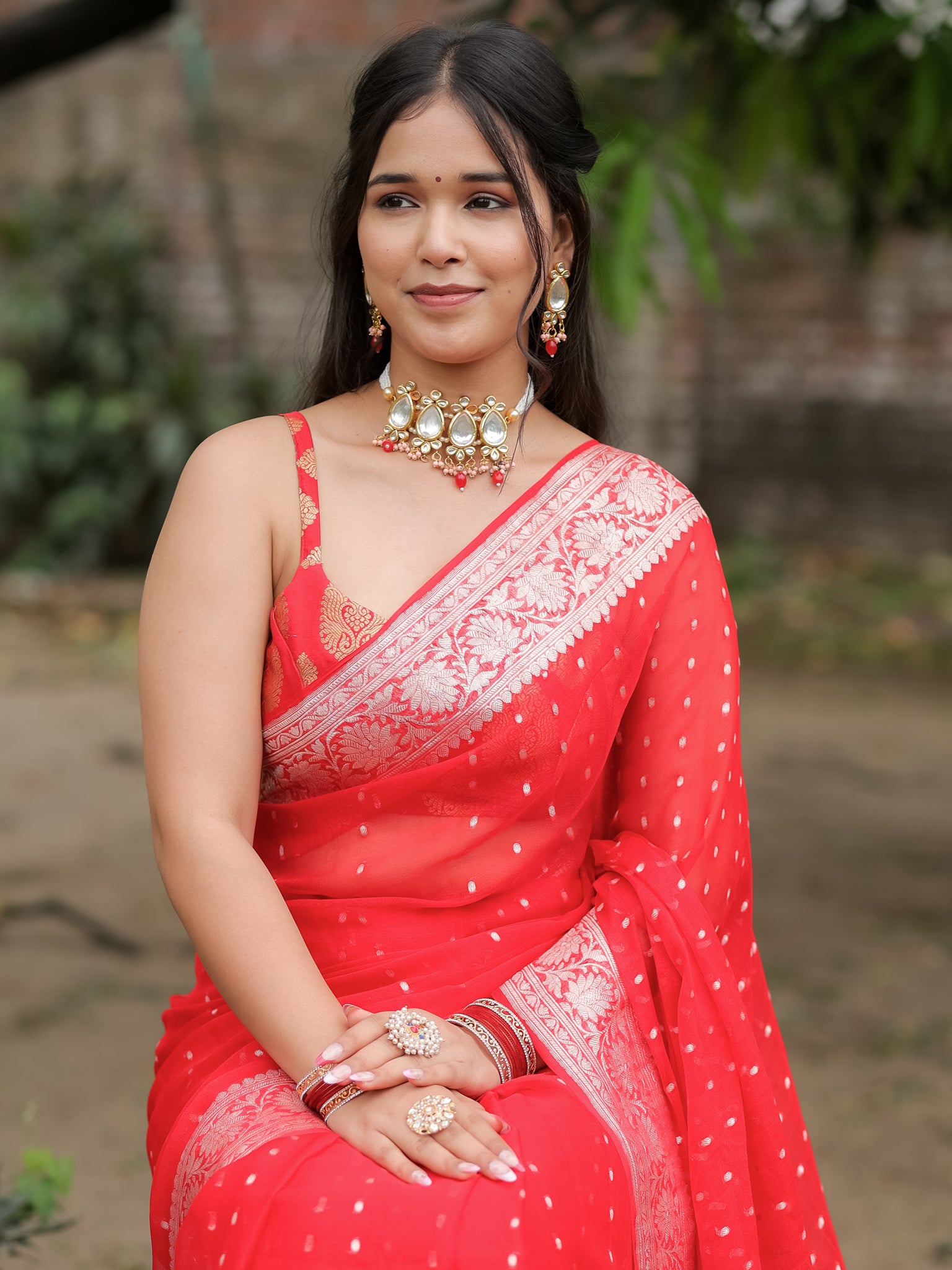 Banarasi Pure Khaddi Georgette Saree With Buti Weaving- Red