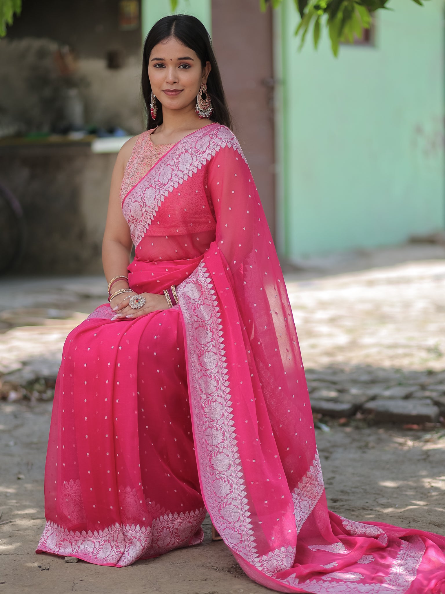 Banarasi Pure Khaddi Georgette Saree With Buti Weaving- Pink