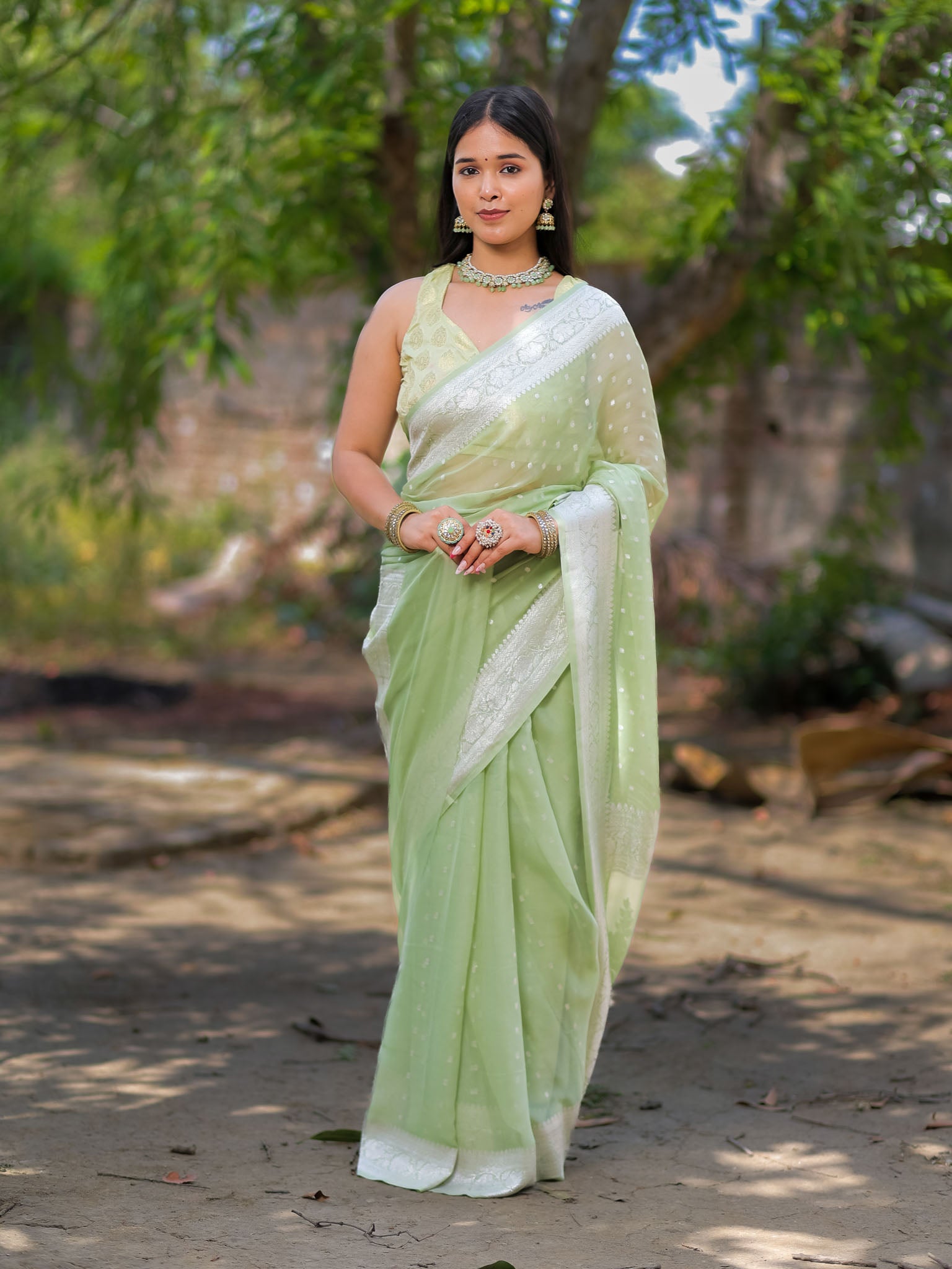 Banarasi Pure Khaddi Georgette Saree With Buti Weaving-Pastel Green