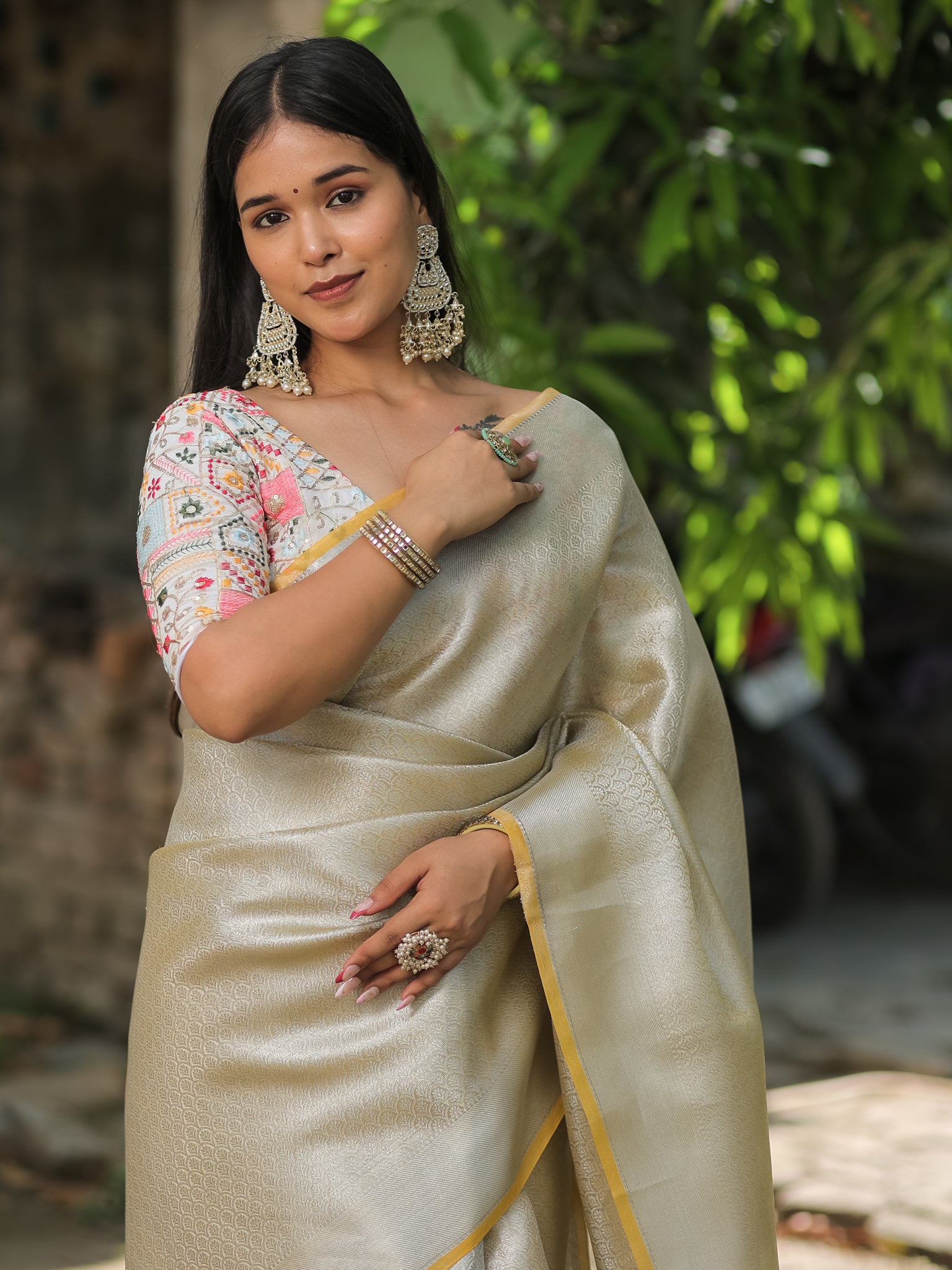 Banarasi Tissue Saree With Silver Weaving - Silver