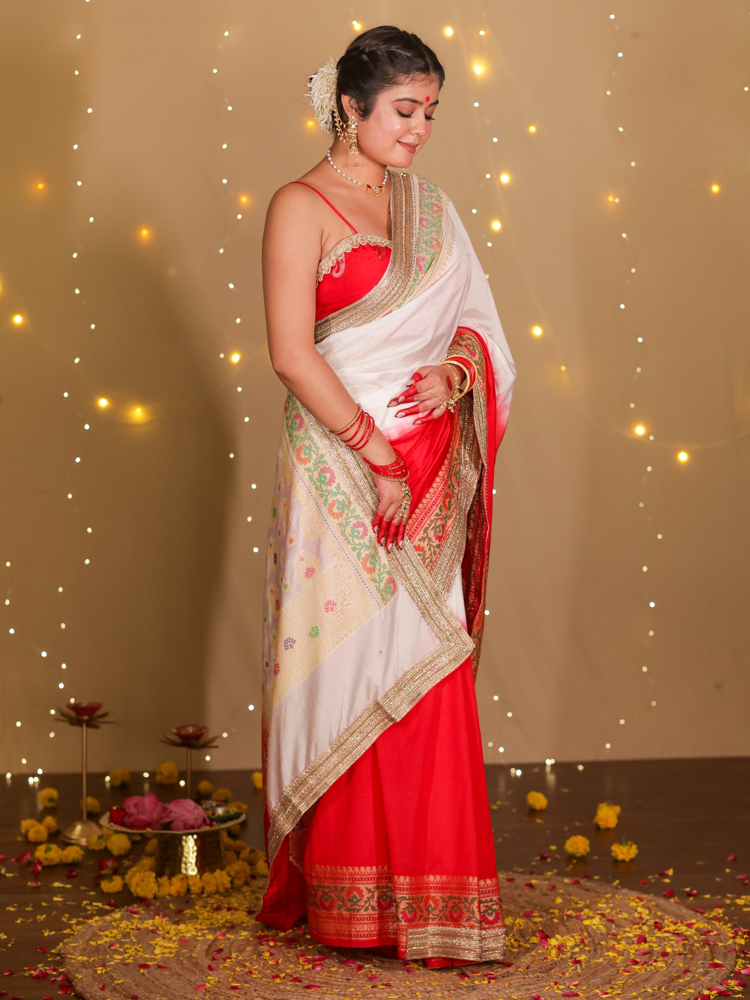 Banarasi Dual Shade Semi Silk Saree With Lace Border- White & Red