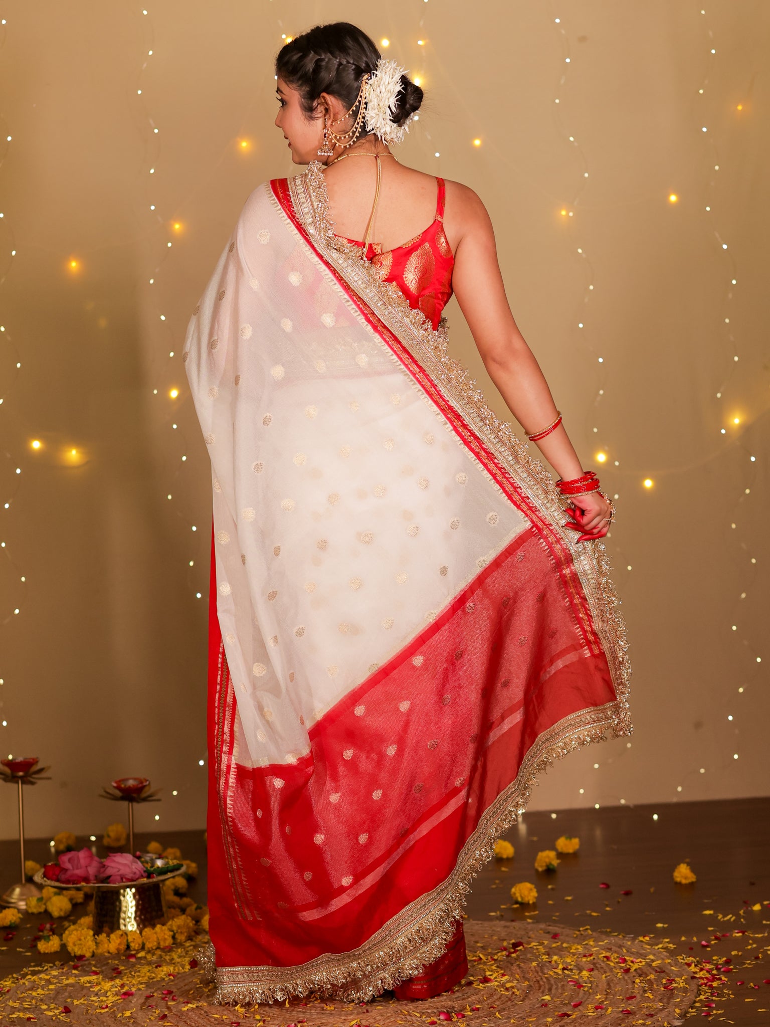 Banarasi Dual Shade Semi Georgette Saree With Lace Border- White & Red