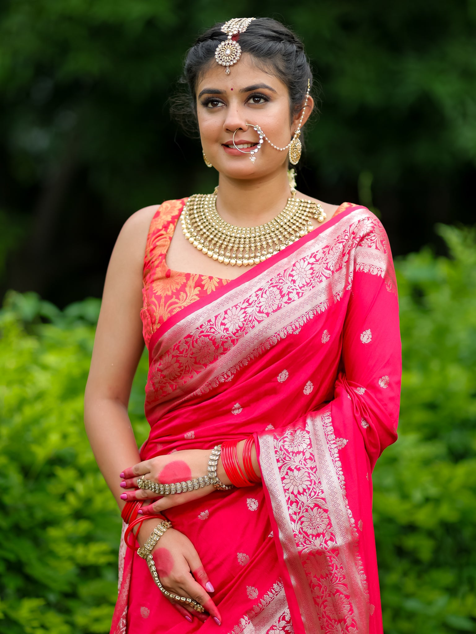 Banarasi Cotton Silk Saree With Silver Zari Buti & Border-Strawberry Pink