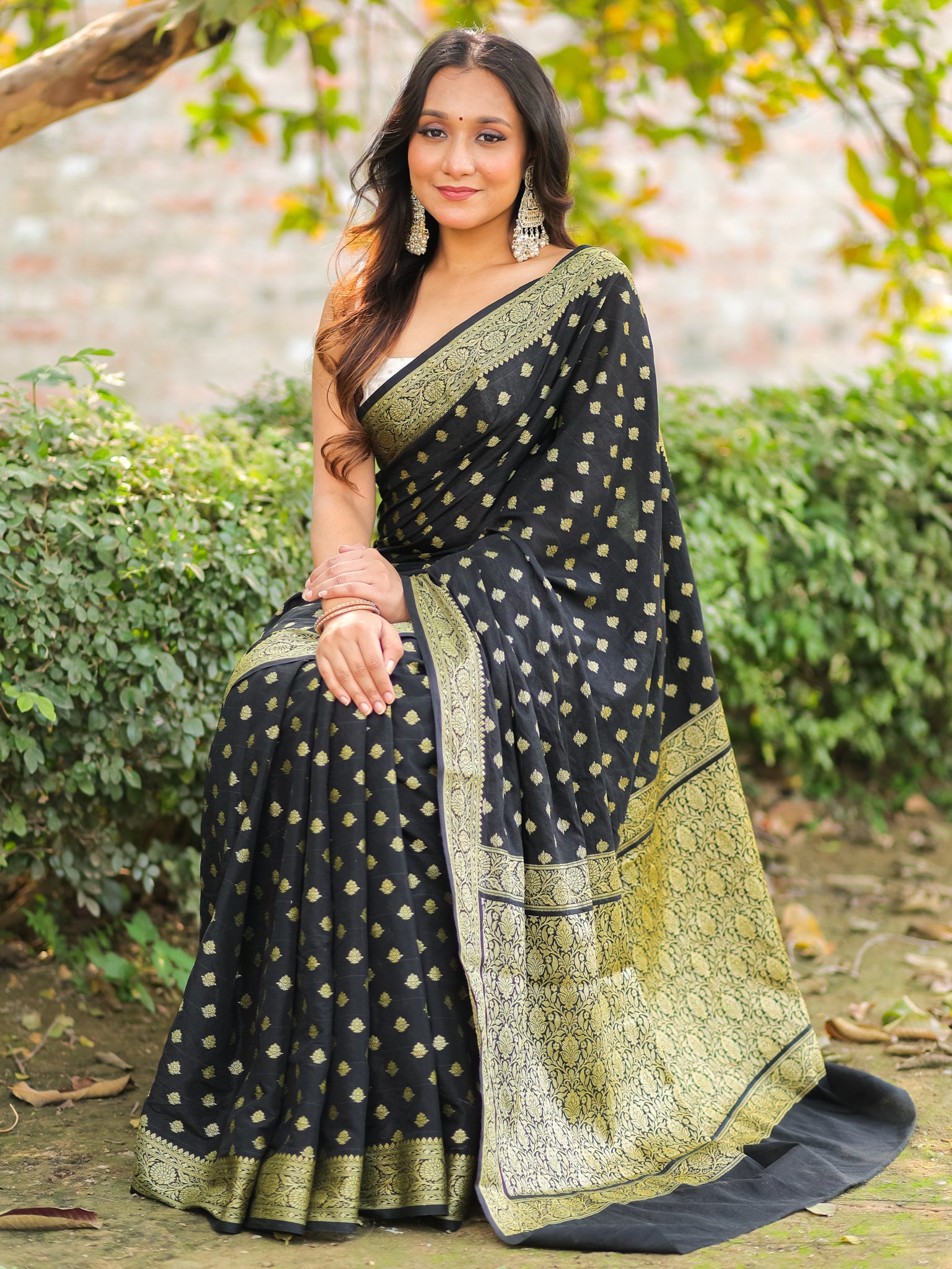 Banarasi Semi Georgette Saree With Resham Weaving- Black