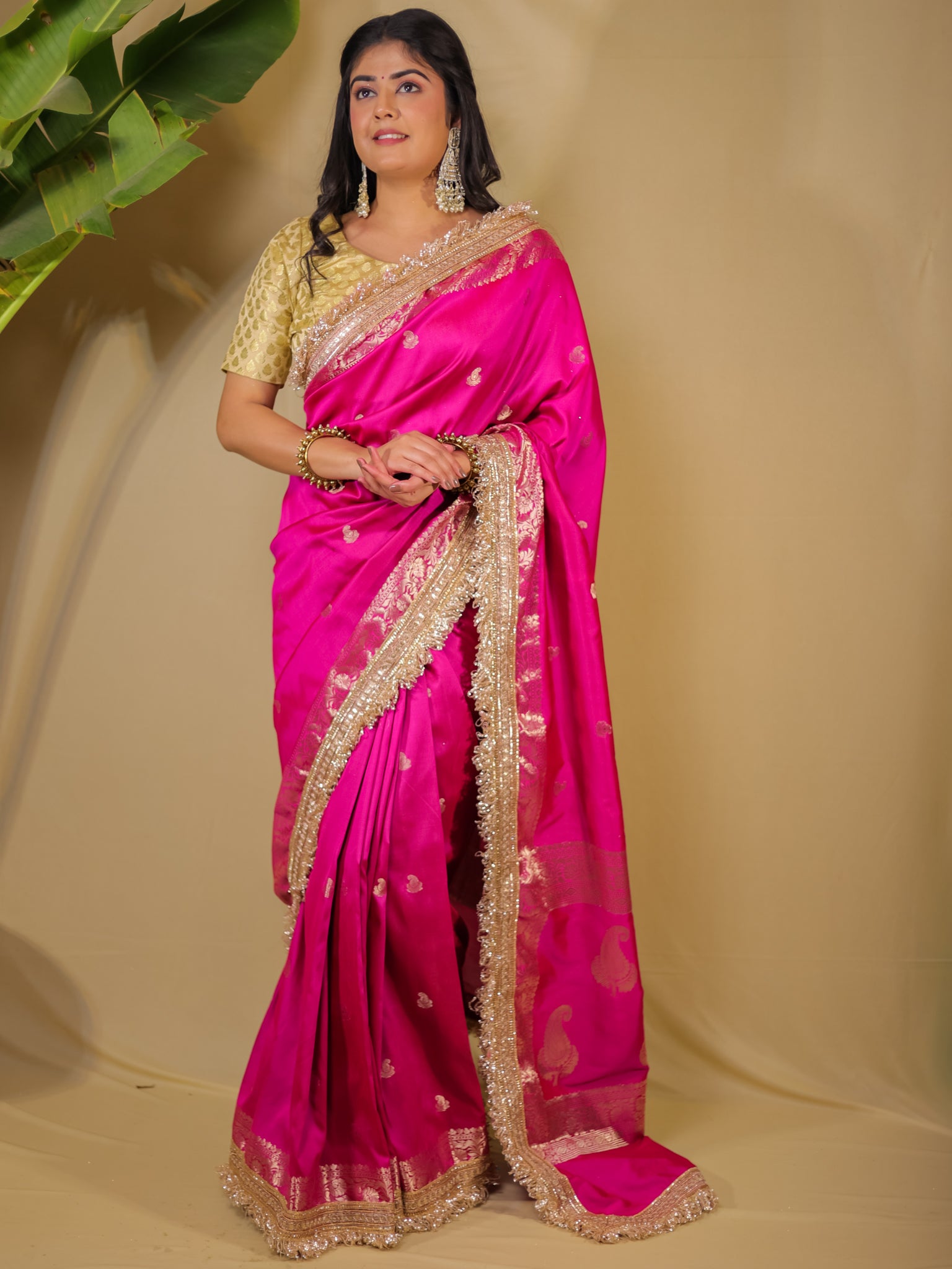 Banarasi Semi Silk Saree With Buti Zari Weaving & Lace Border - Pink