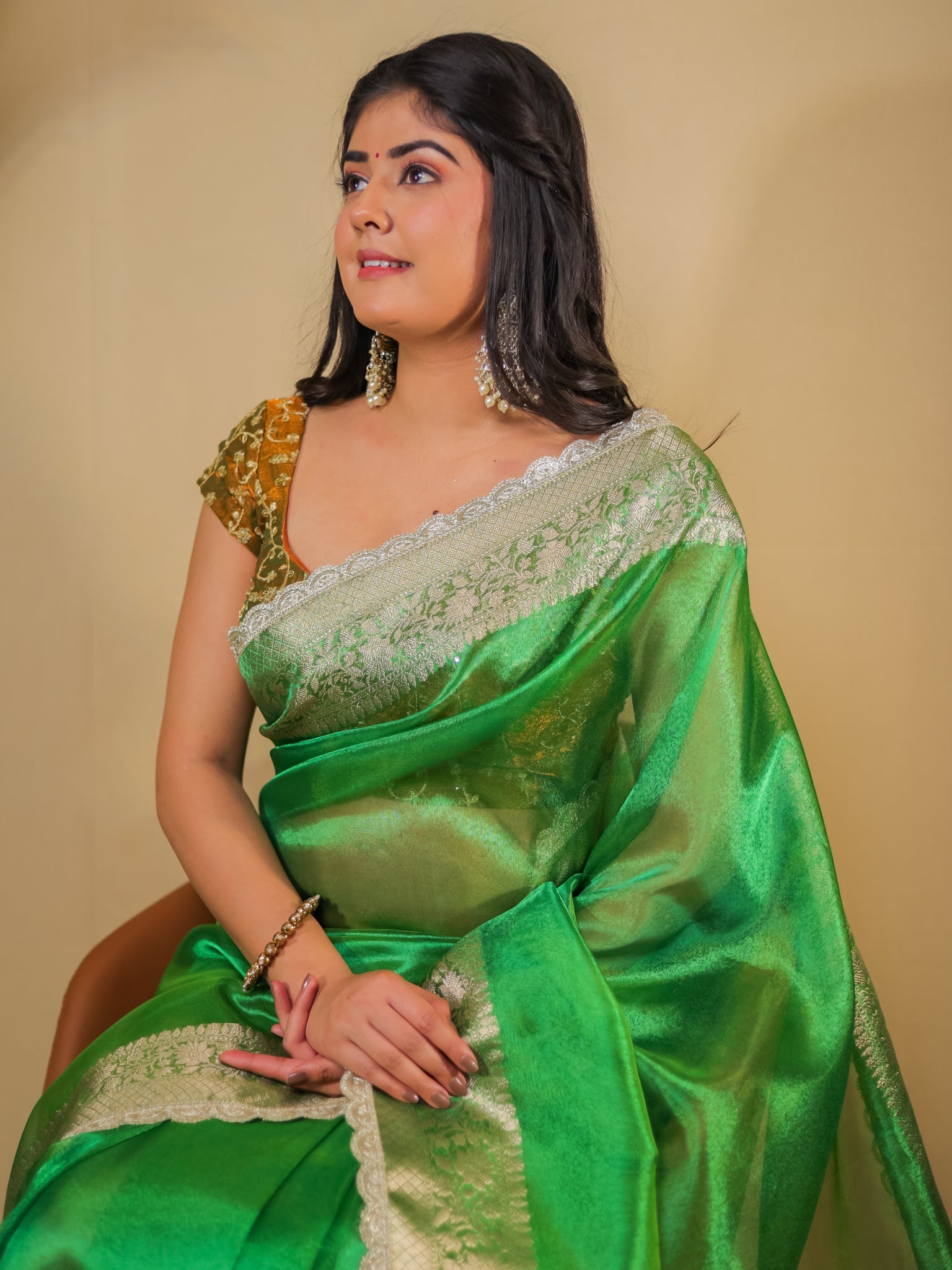 Banarasi Plain Tissue Saree With Lace Border - Green