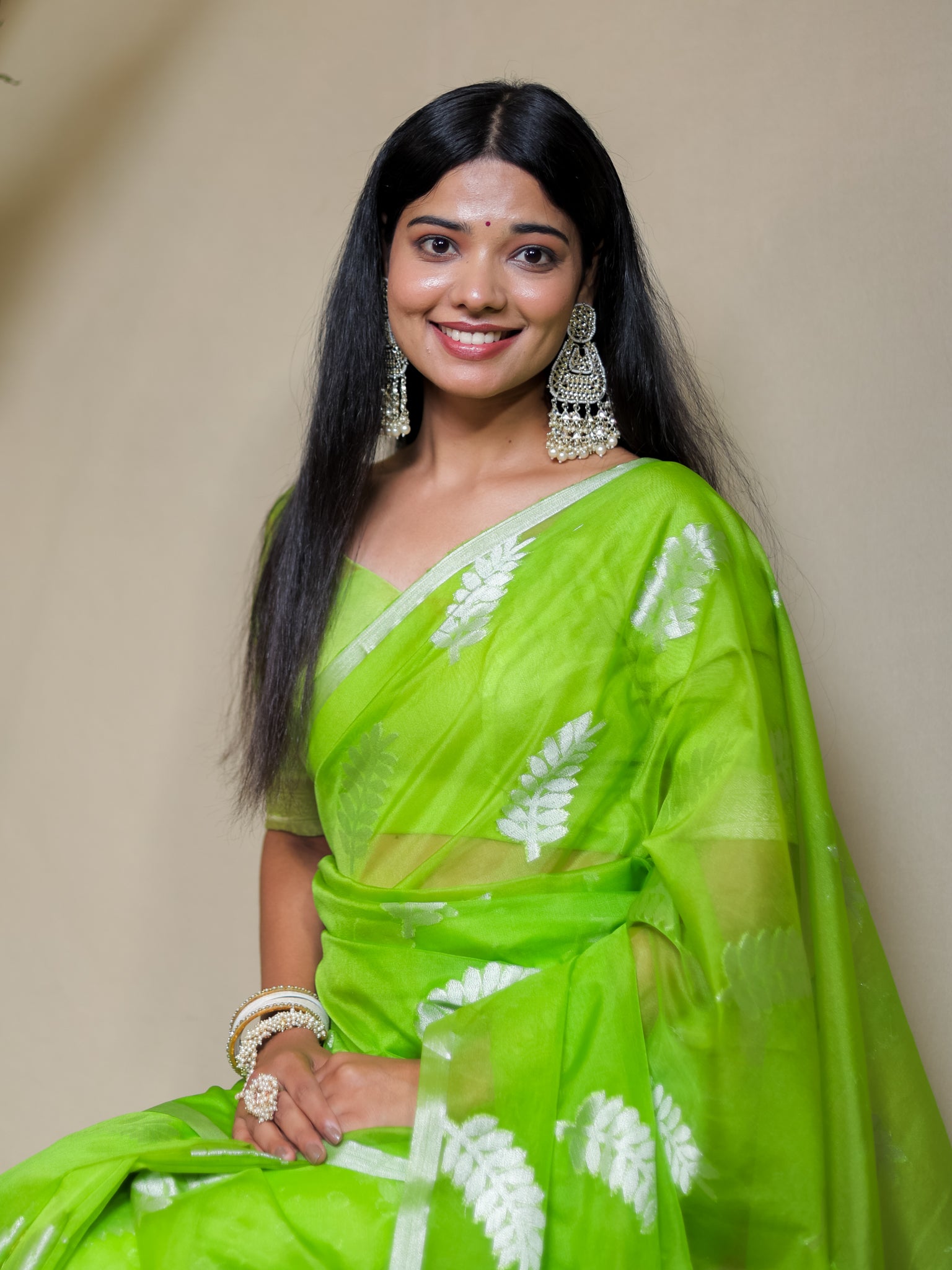 Banarasi Organza Saree With Zari Border- Green