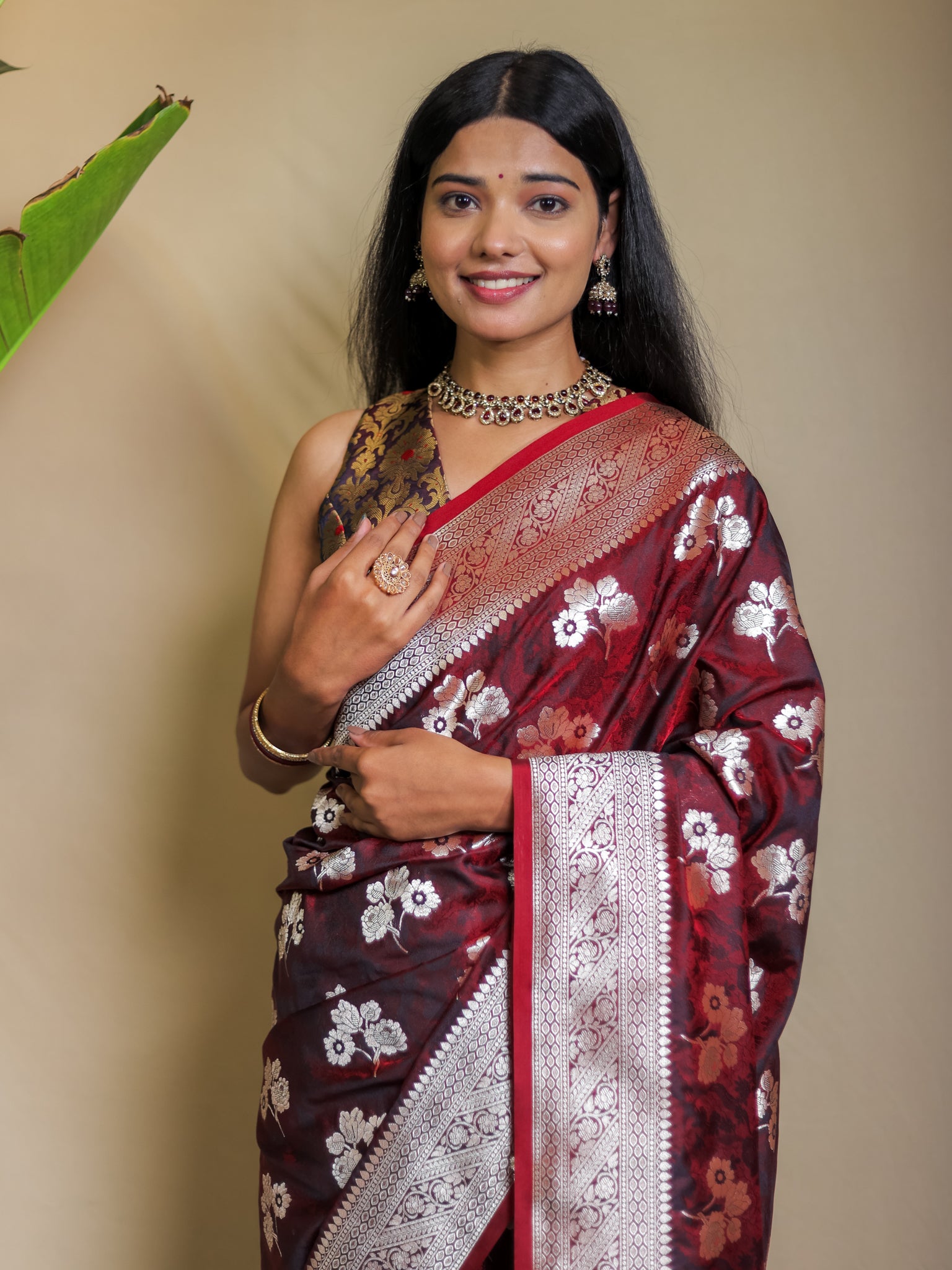Banarasi Art Katan Silk Saree With Zari Buta Weaving & Tanchoi Weaving- Maroon