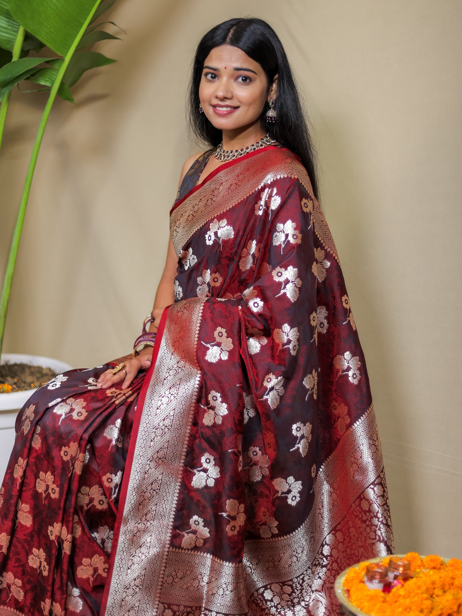 Banarasi Art Katan Silk Saree With Zari Buta Weaving & Tanchoi Weaving- Maroon