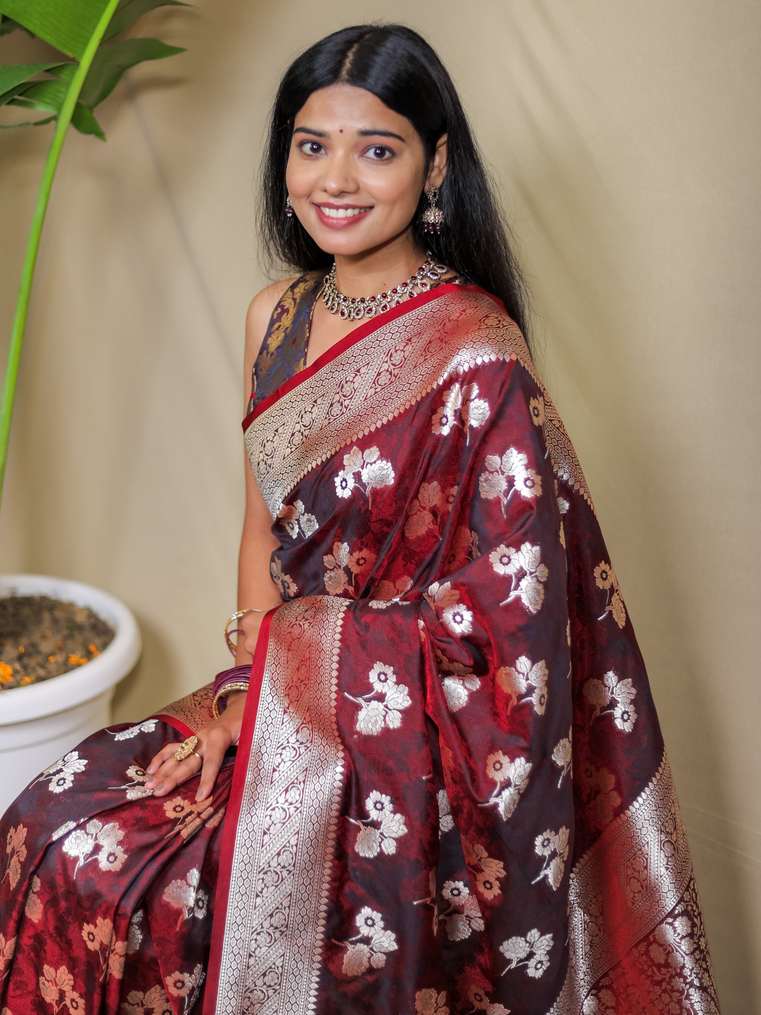 Banarasi Art Katan Silk Saree With Zari Buta Weaving & Tanchoi Weaving- Maroon