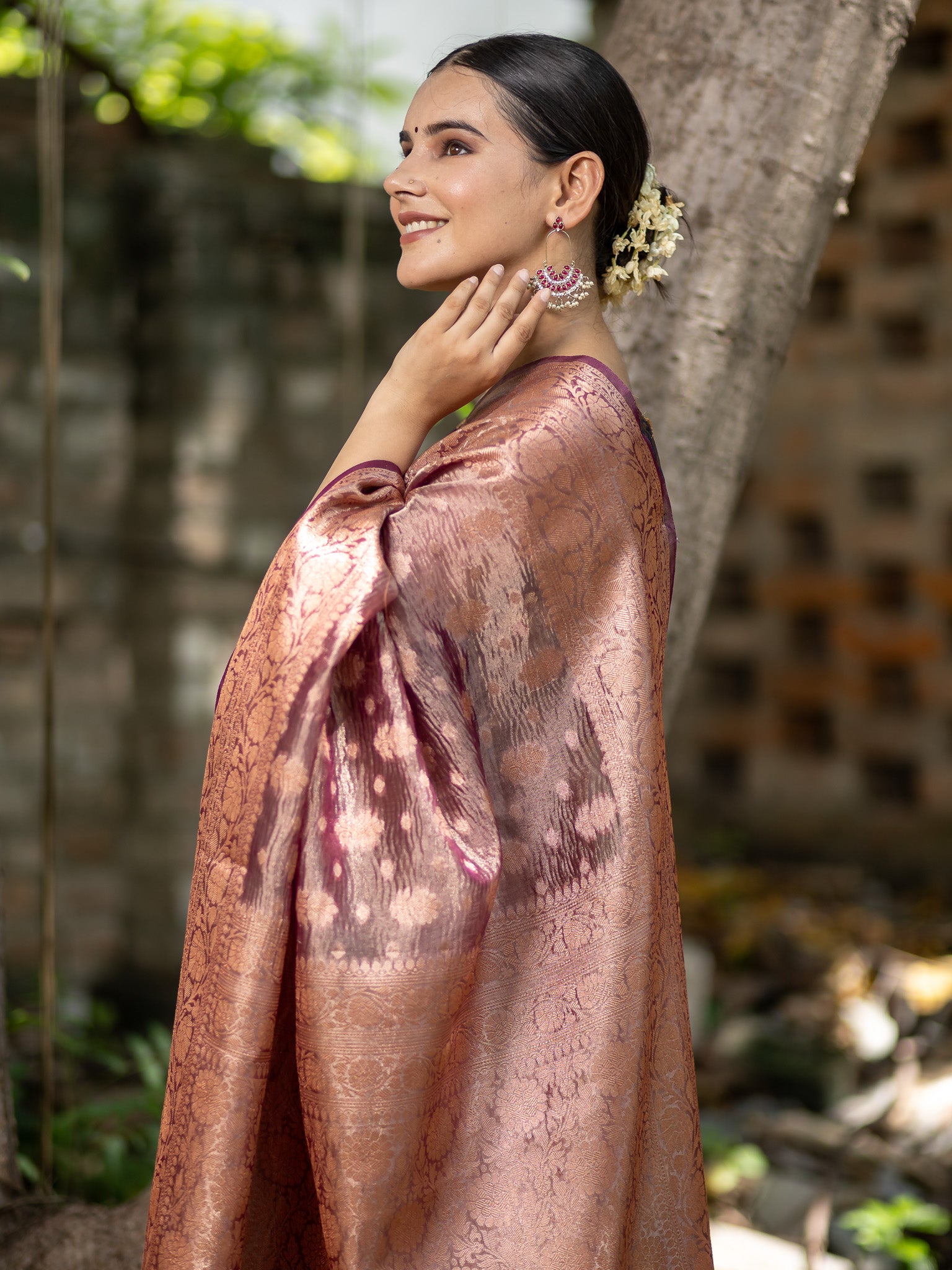 Banarasi Crushed Tissue Saree With Buti & Zari Border-Dark Mauve