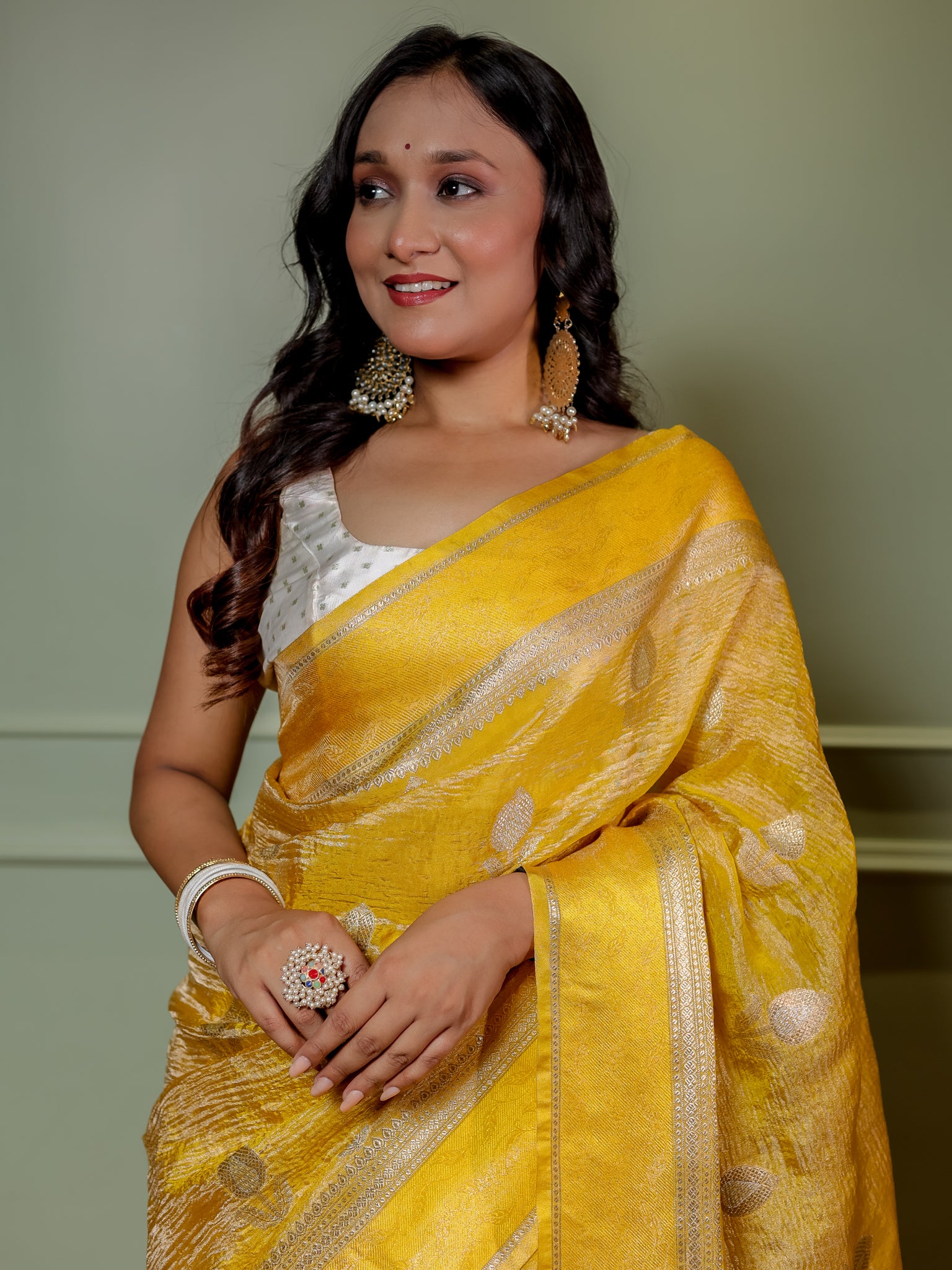 Banarasi Katan Crushed Tissue Saree With Border - Yellow