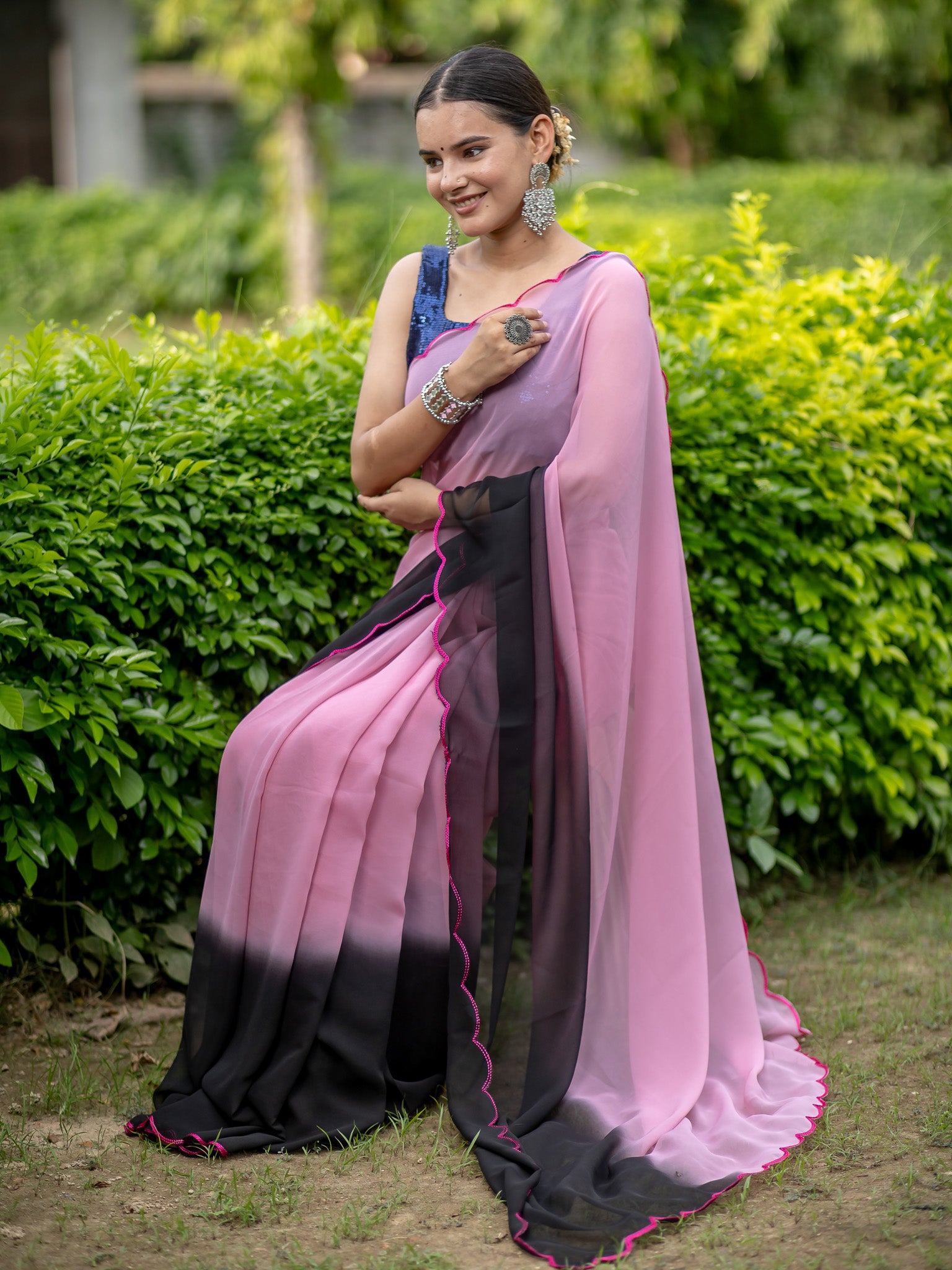 Dual Shade Semi Chiffon Saree - Pink & Black