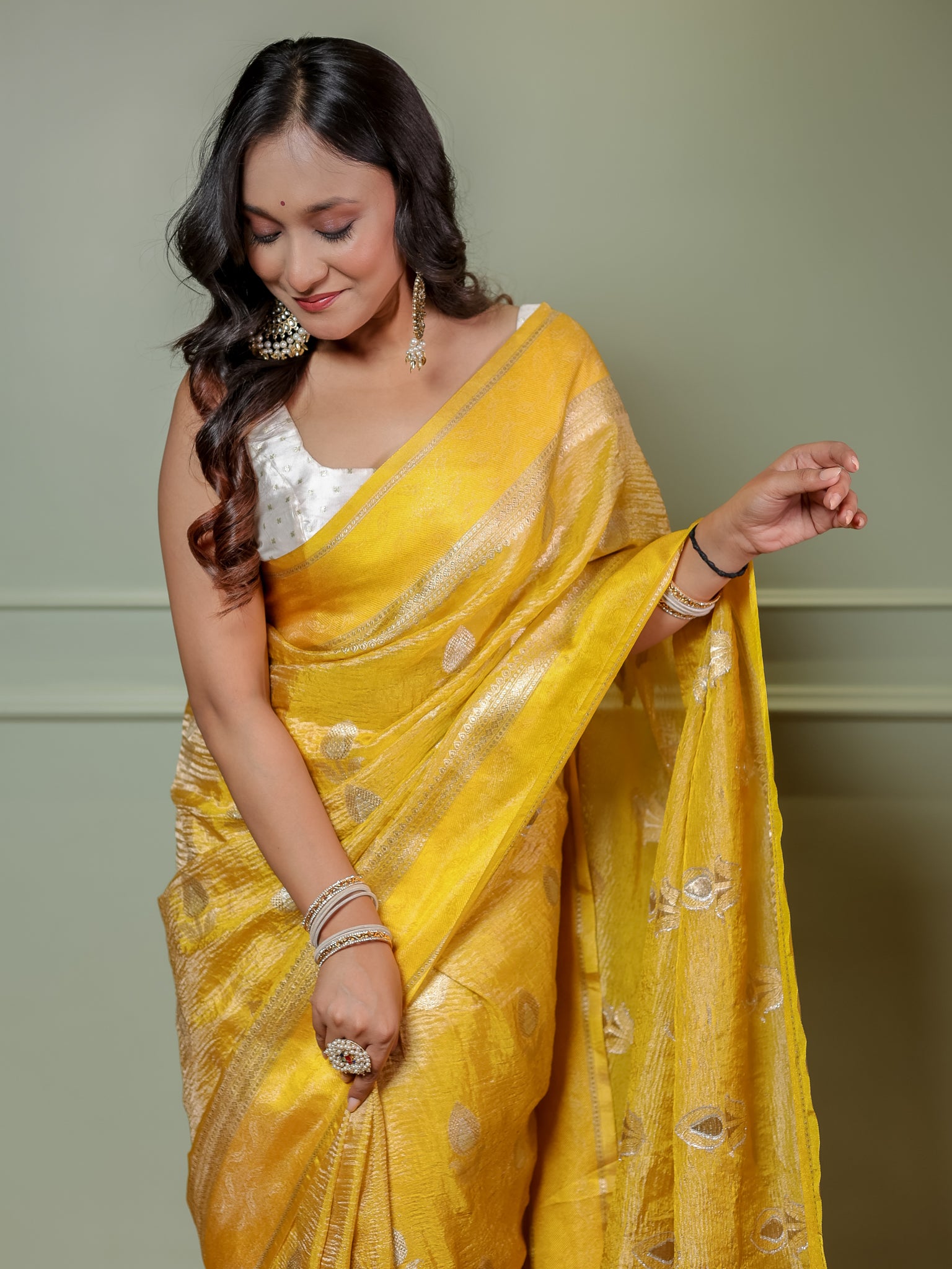 Banarasi Katan Crushed Tissue Saree With Border - Yellow