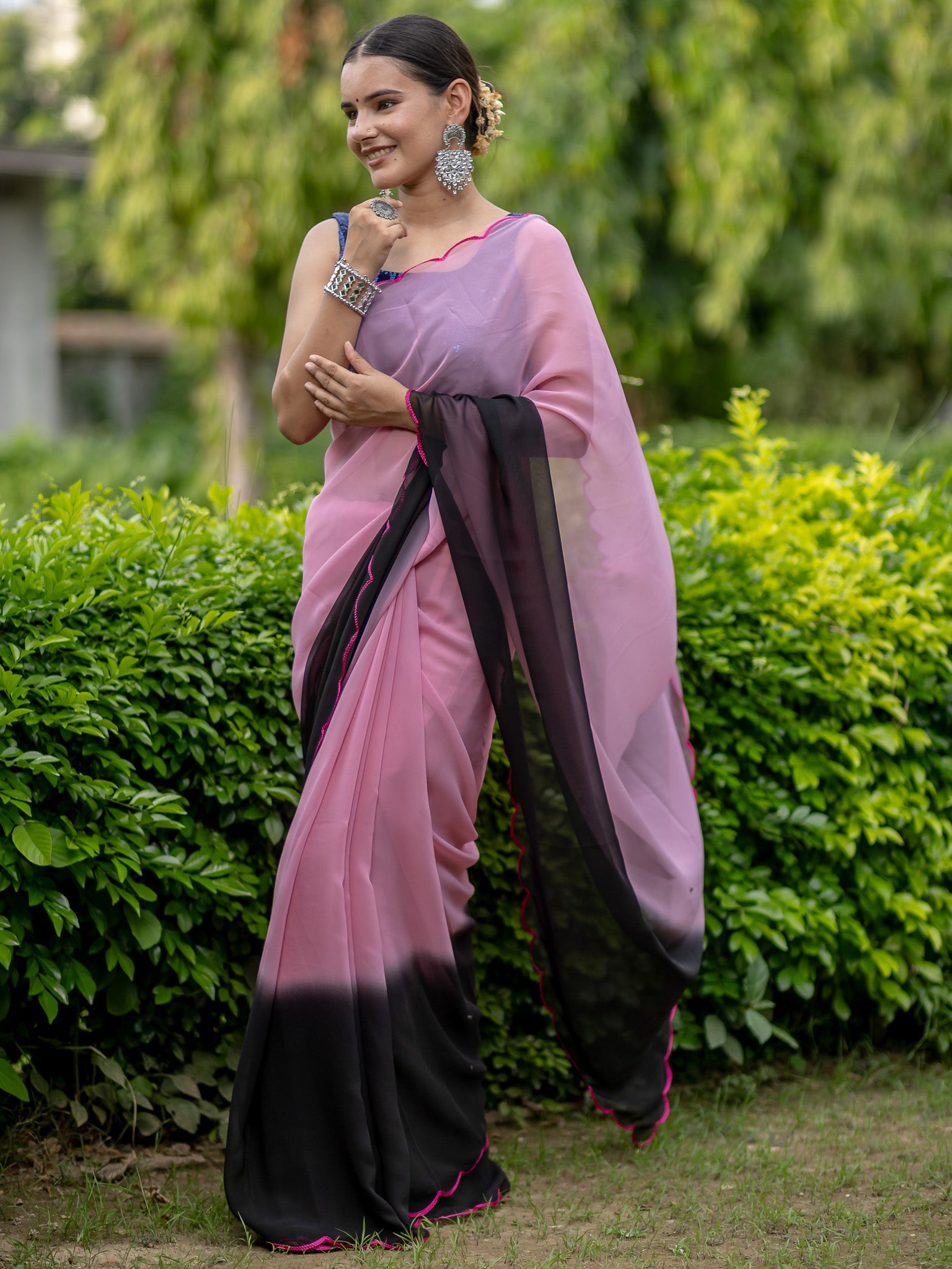 Dual Shade Semi Chiffon Saree - Pink & Black