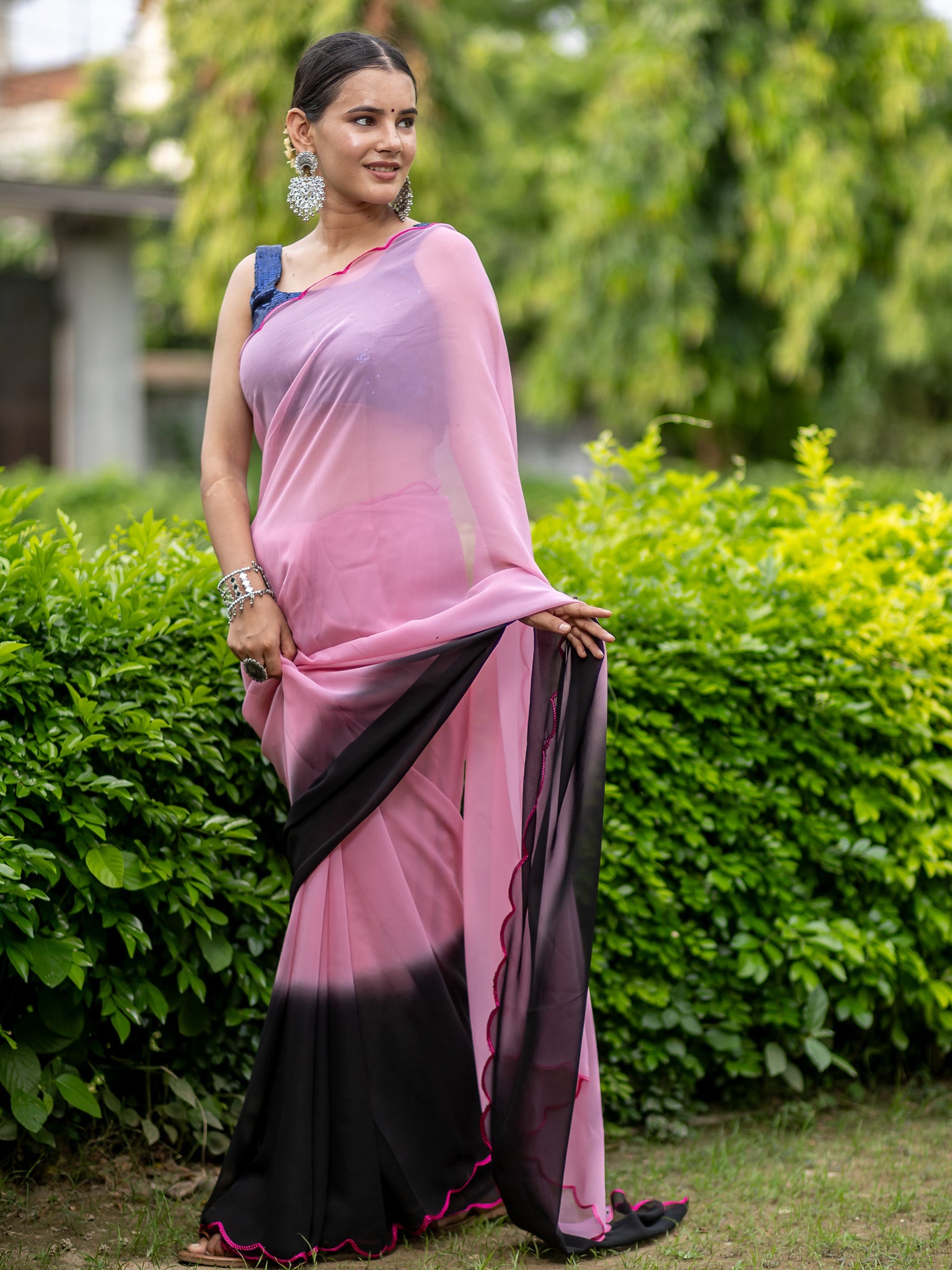 Dual Shade Semi Chiffon Saree - Pink & Black
