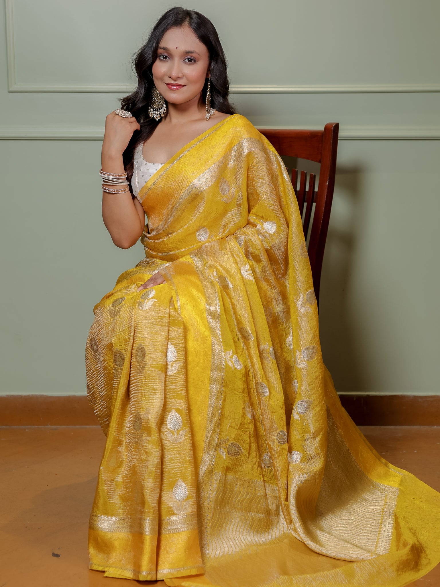 Banarasi Katan Crushed Tissue Saree With Border - Yellow