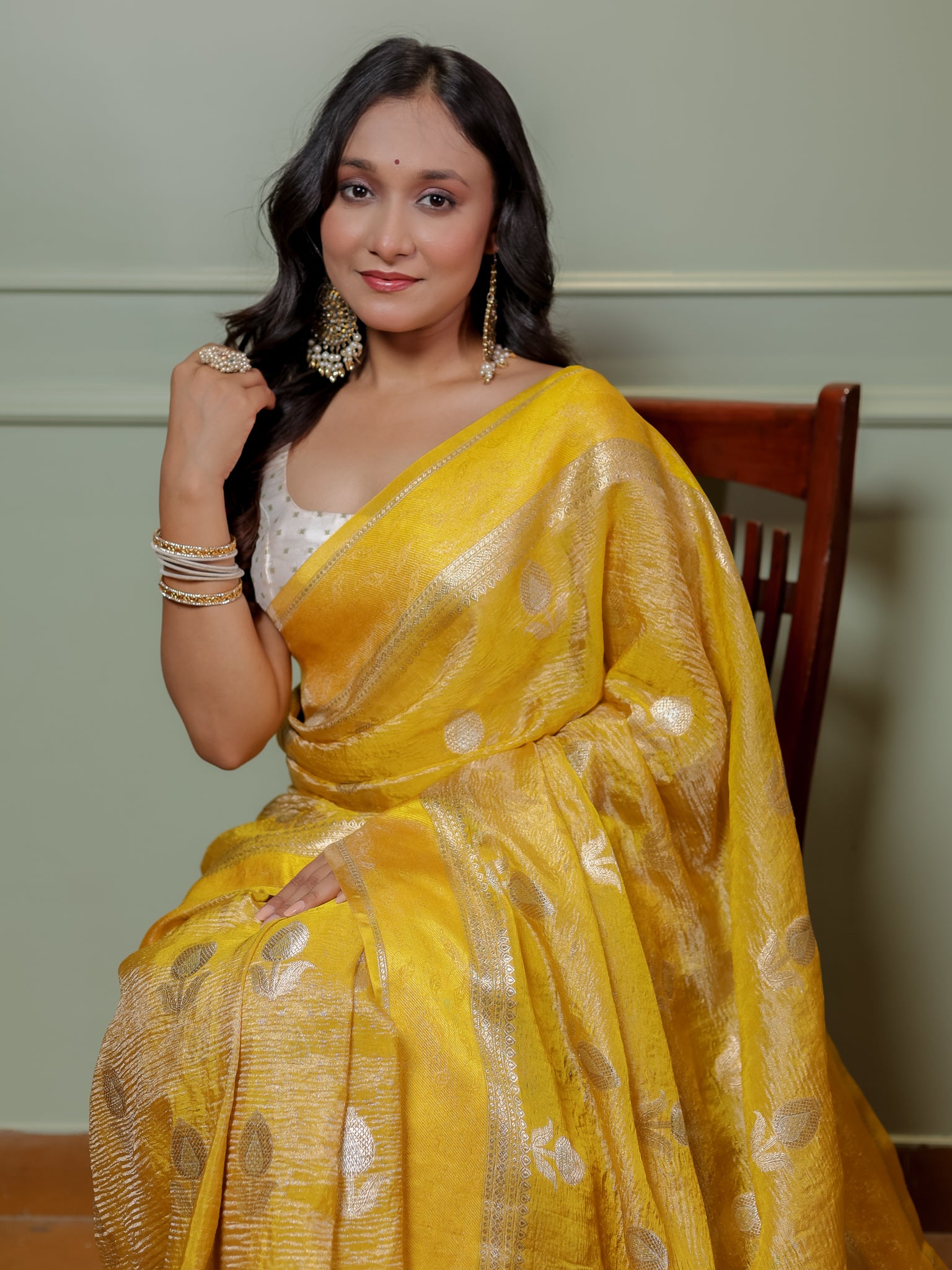 Banarasi Katan Crushed Tissue Saree With Border - Yellow