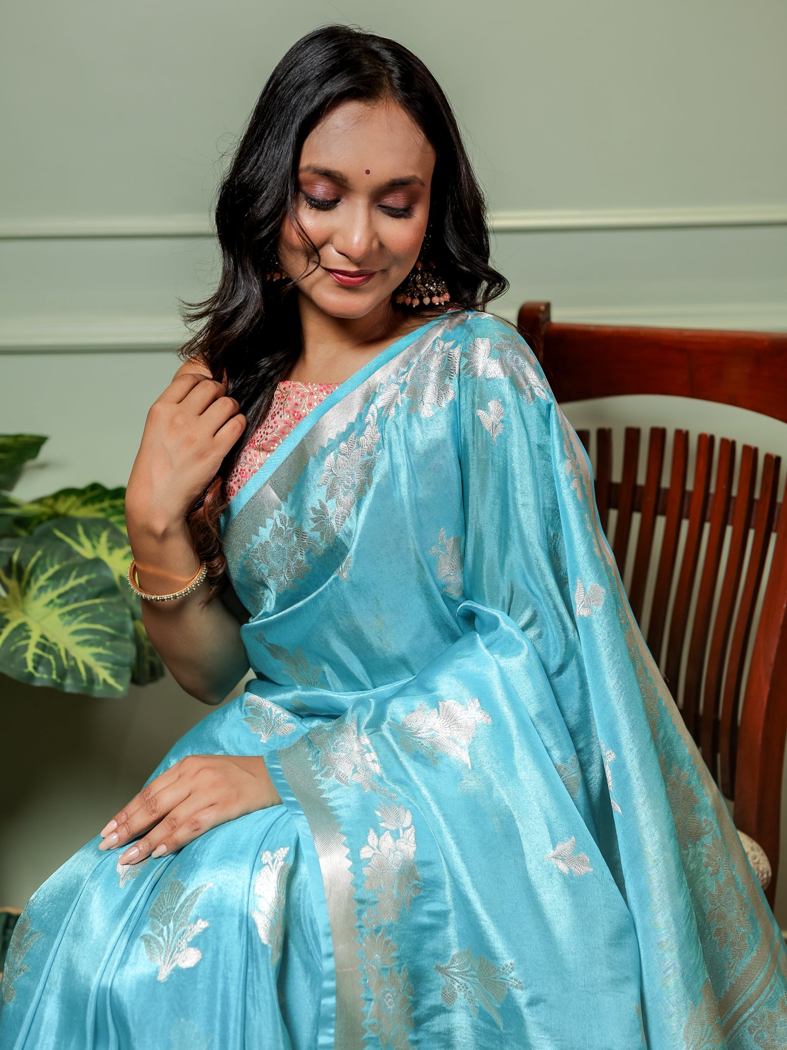 Banarasi Dual Tone Tissue Saree With Border - Aqua Blue