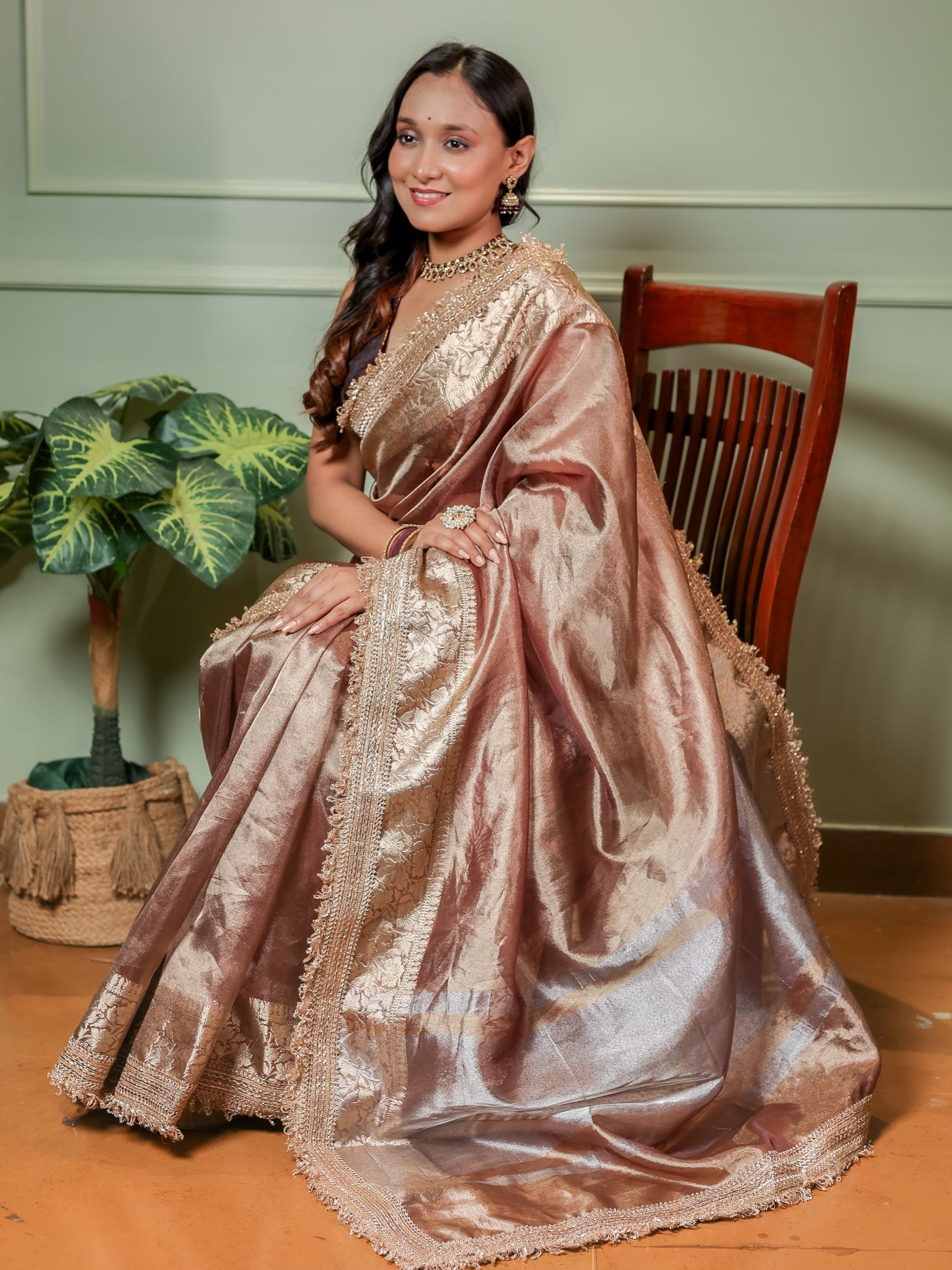 Banarasi Plain Tissue Saree With Lace Border- Metallic