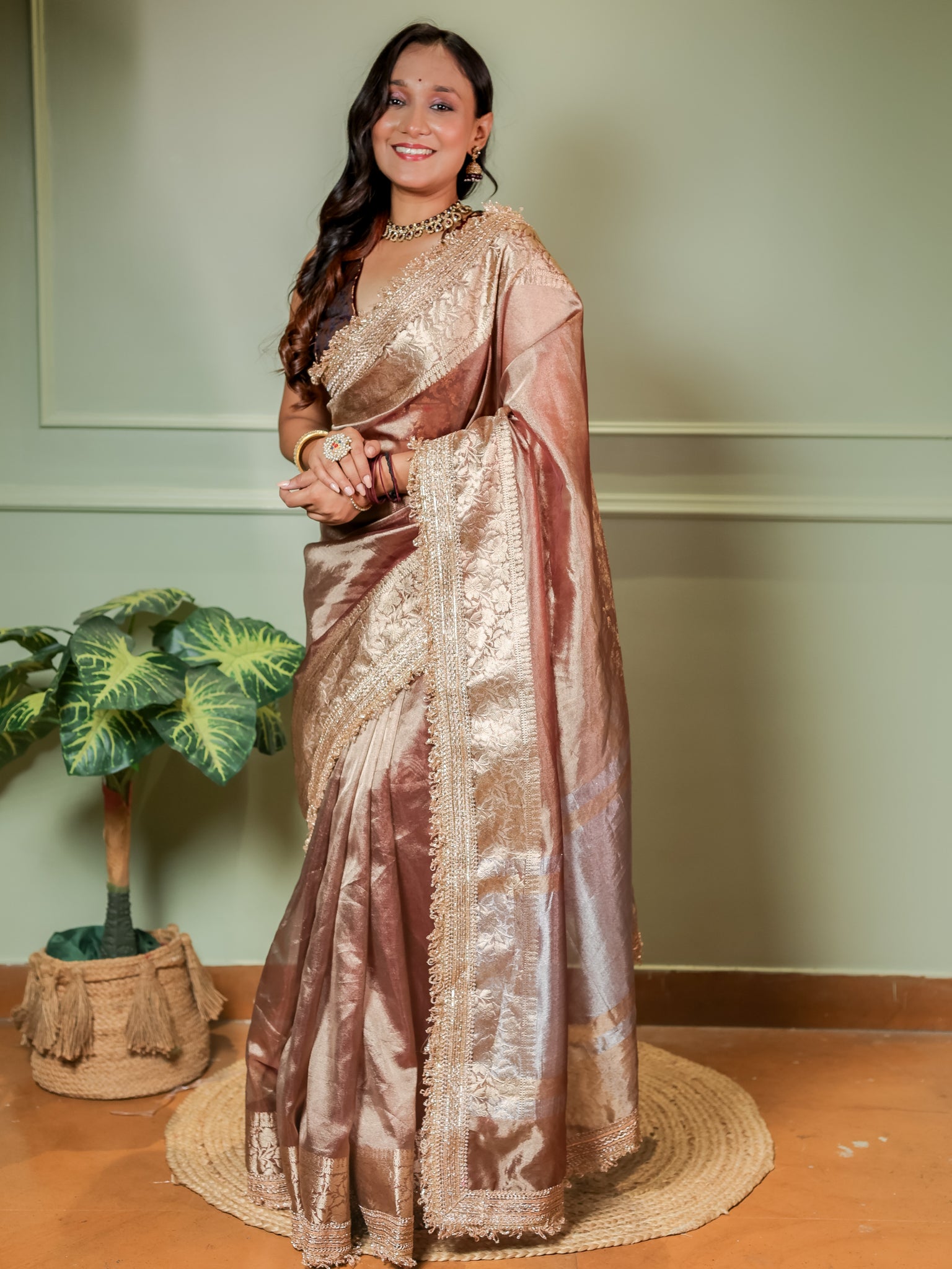 Banarasi Plain Tissue Saree With Lace Border- Metallic