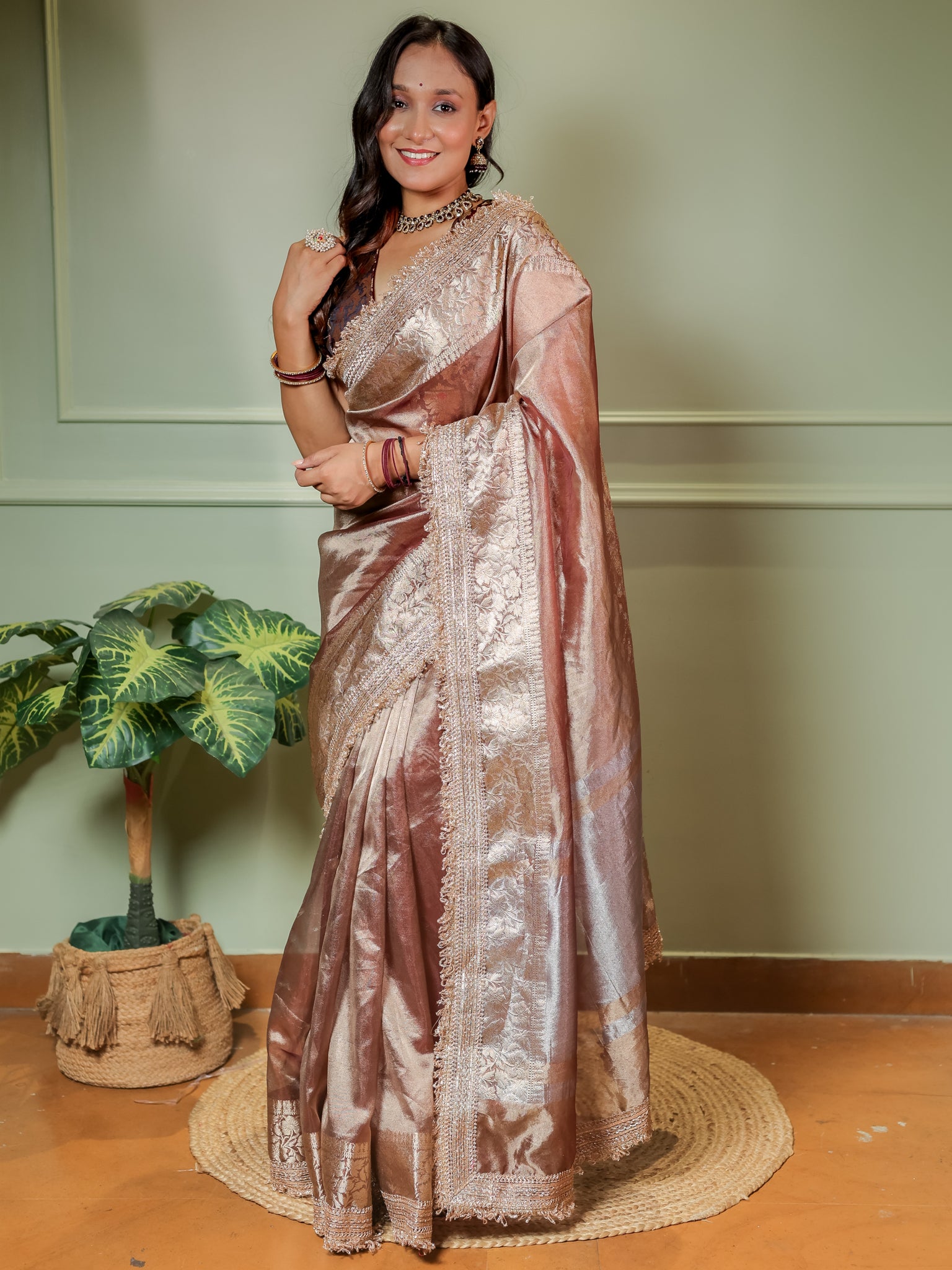 Banarasi Plain Tissue Saree With Lace Border- Metallic