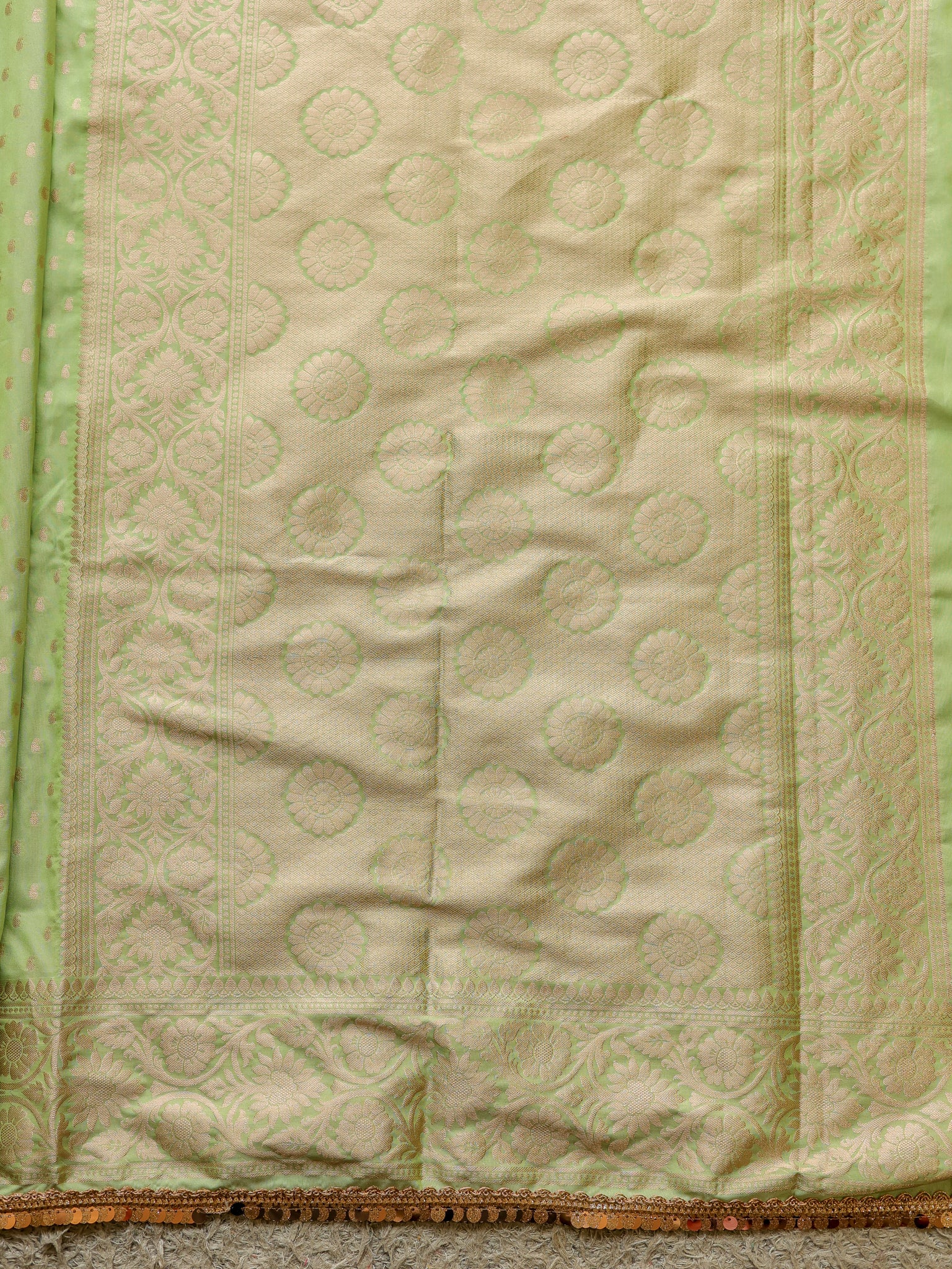 Banarasi Semi Silk Saree With Buti Weaving & Lace Border - Green