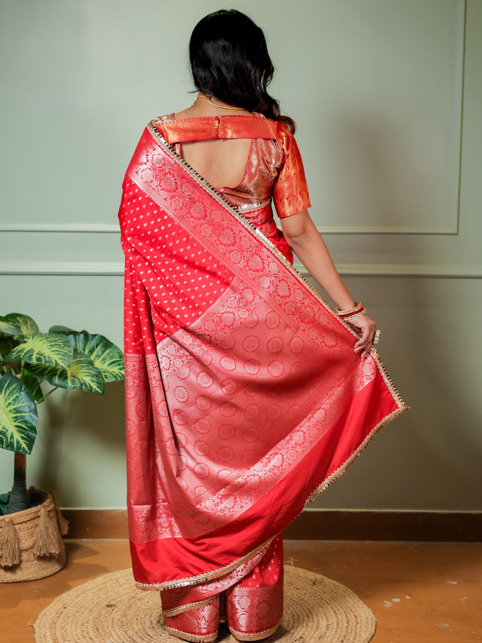 Banarasi Semi Silk Saree With Buti Weaving & Lace Border - Red
