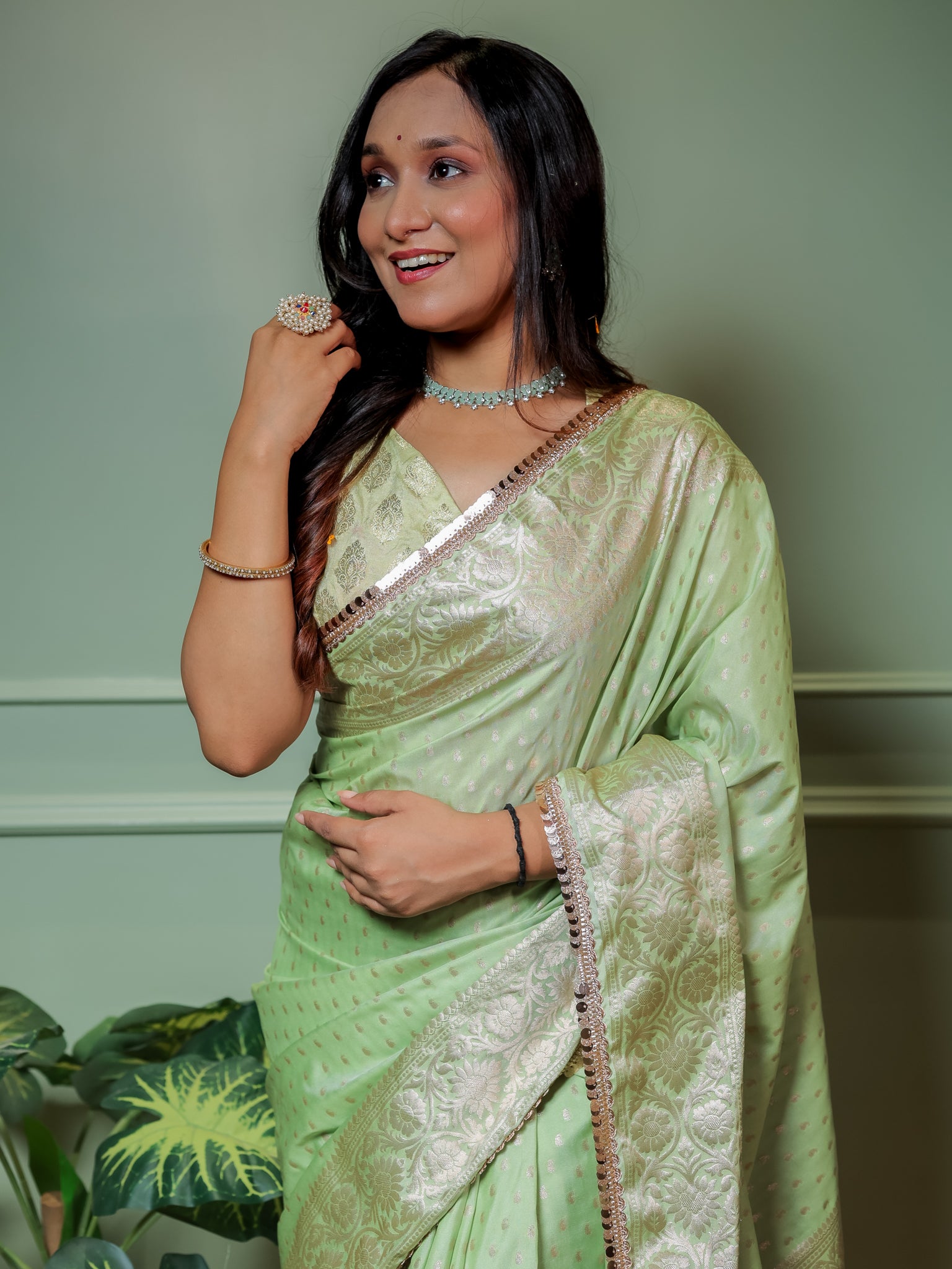 Banarasi Semi Silk Saree With Buti Weaving & Lace Border - Green