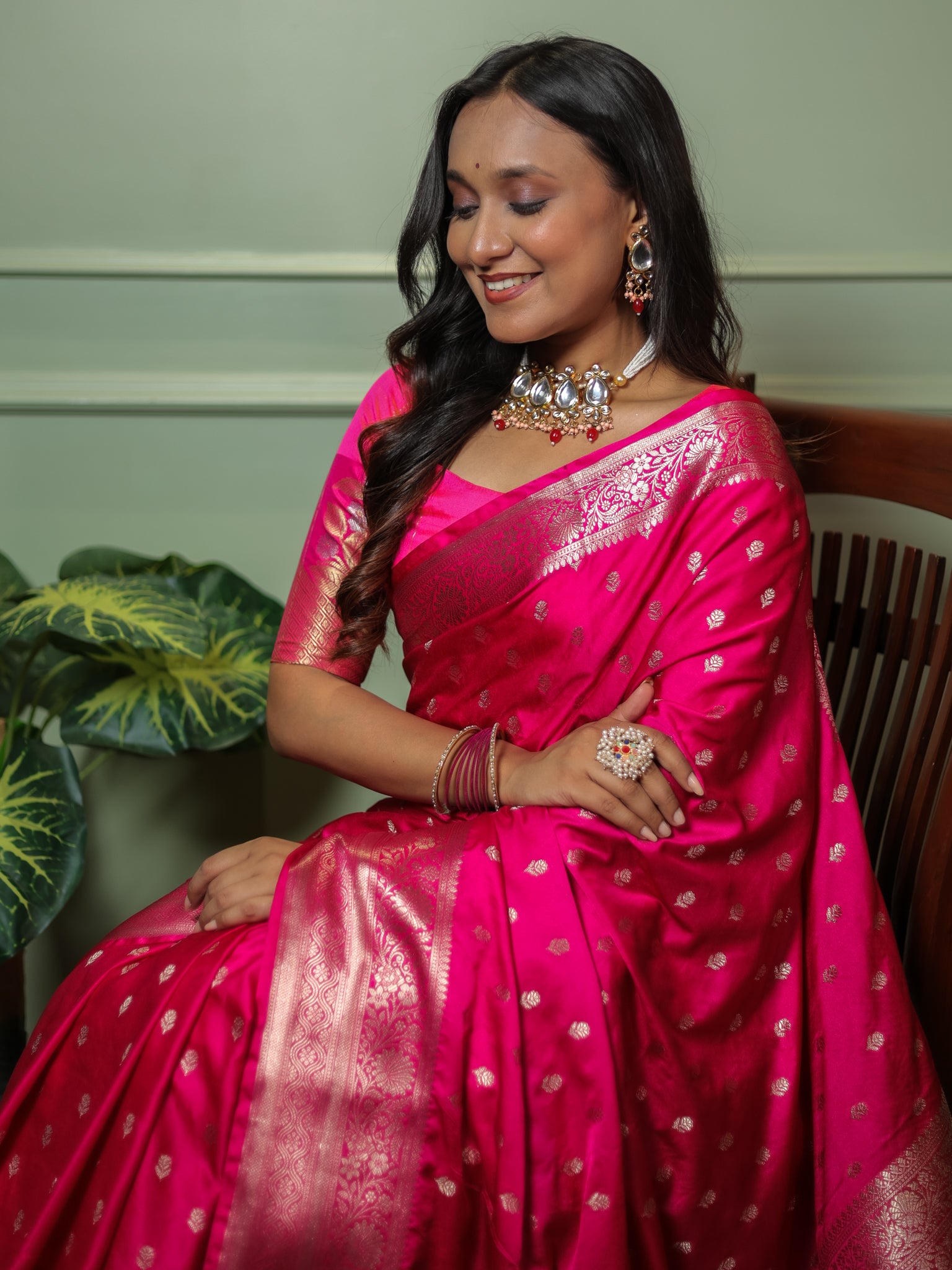 Banarasi Silk Saree With Buti Weaving & Border- Pink