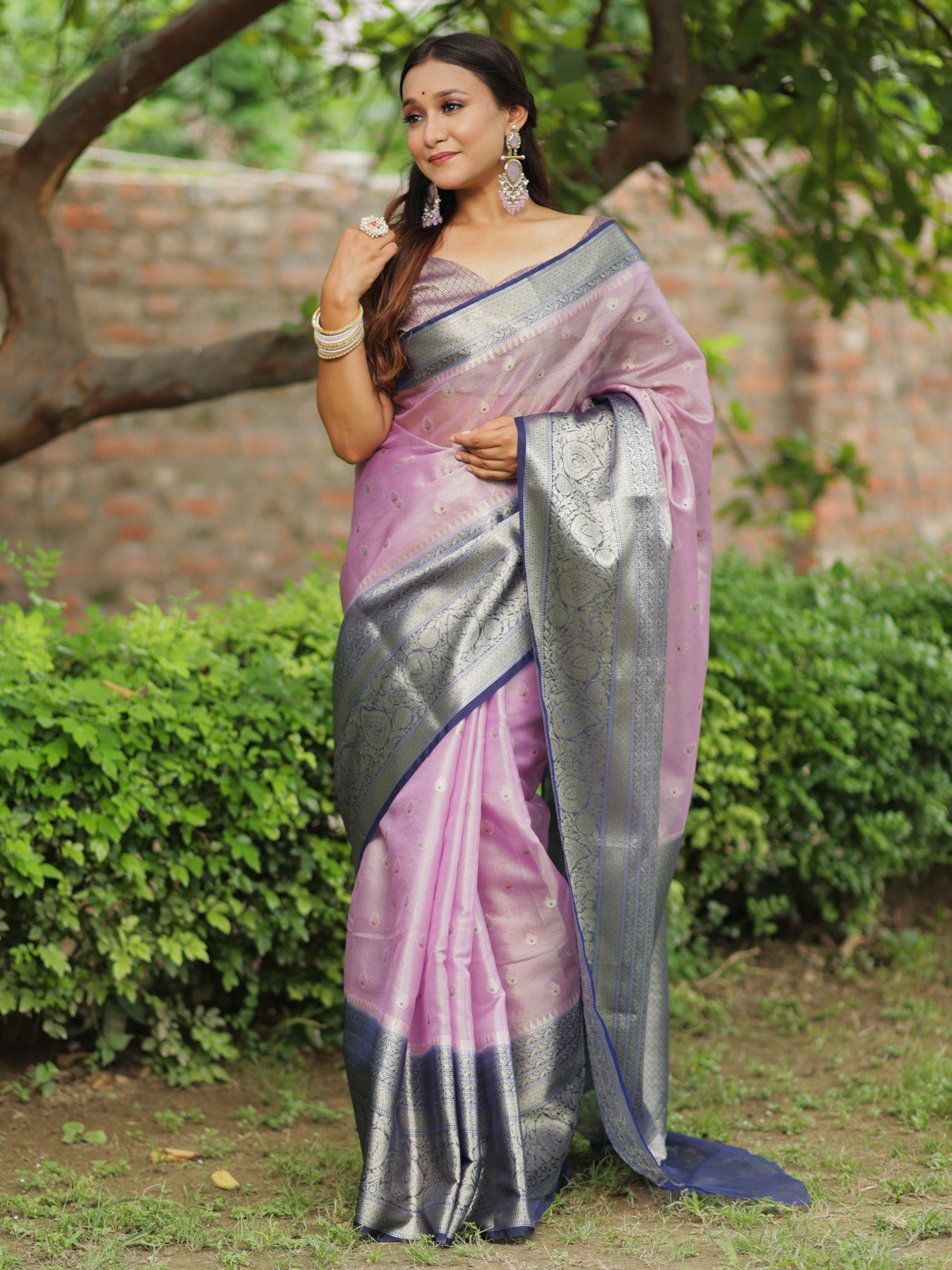 Banarasi Organza Mix Saree With Zari Weaving & Border-Pink