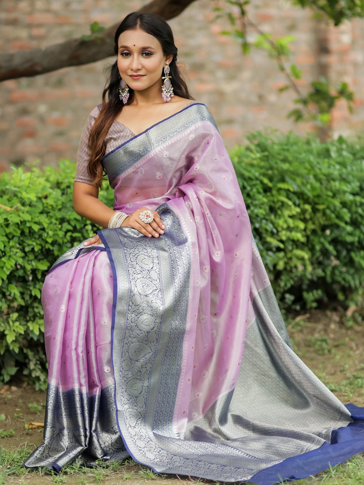 Banarasi Organza Mix Saree With Zari Weaving & Border-Pink