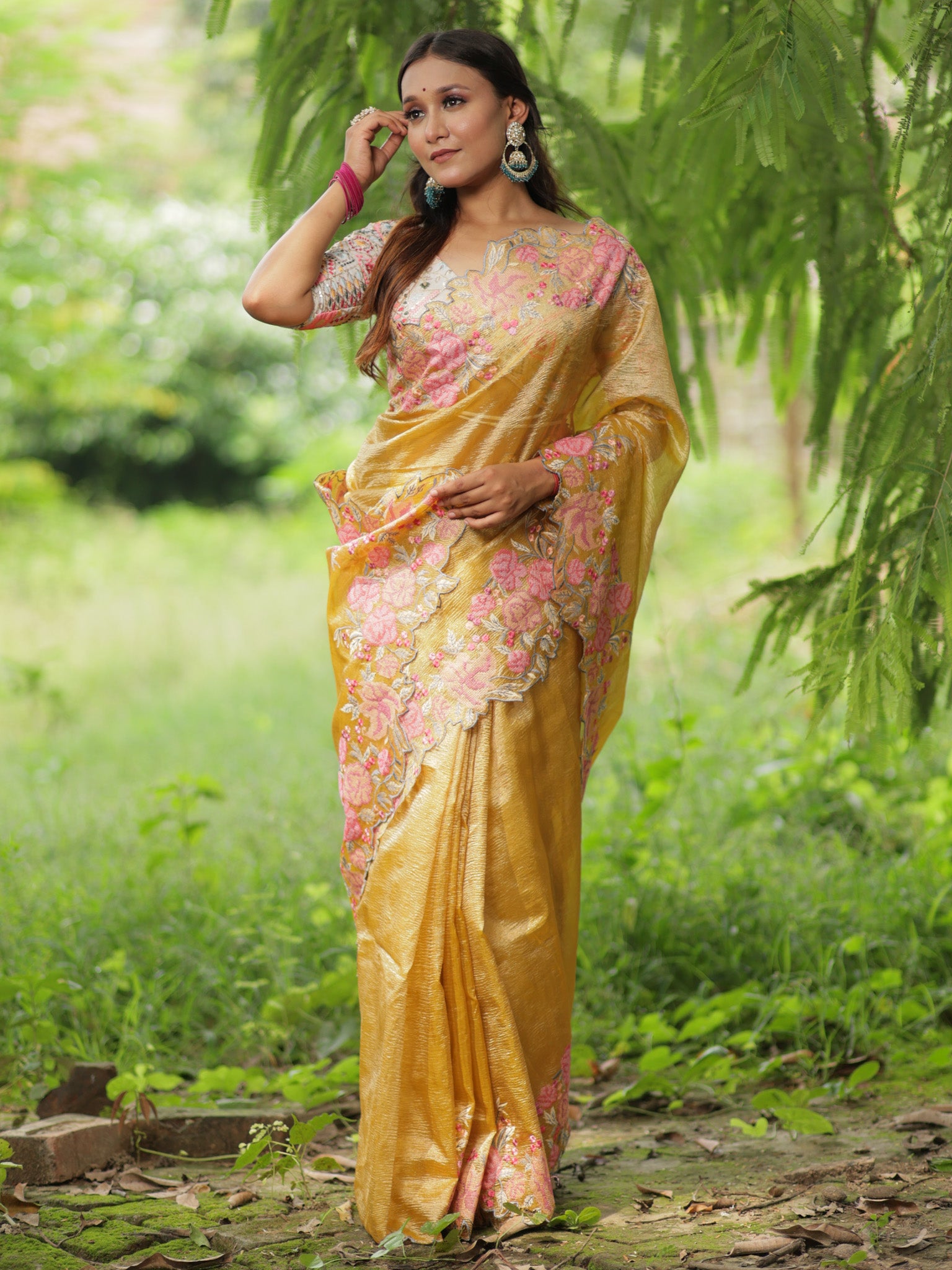 Banarasi Crushed Tissue Saree With Embroidered Border-Yellow