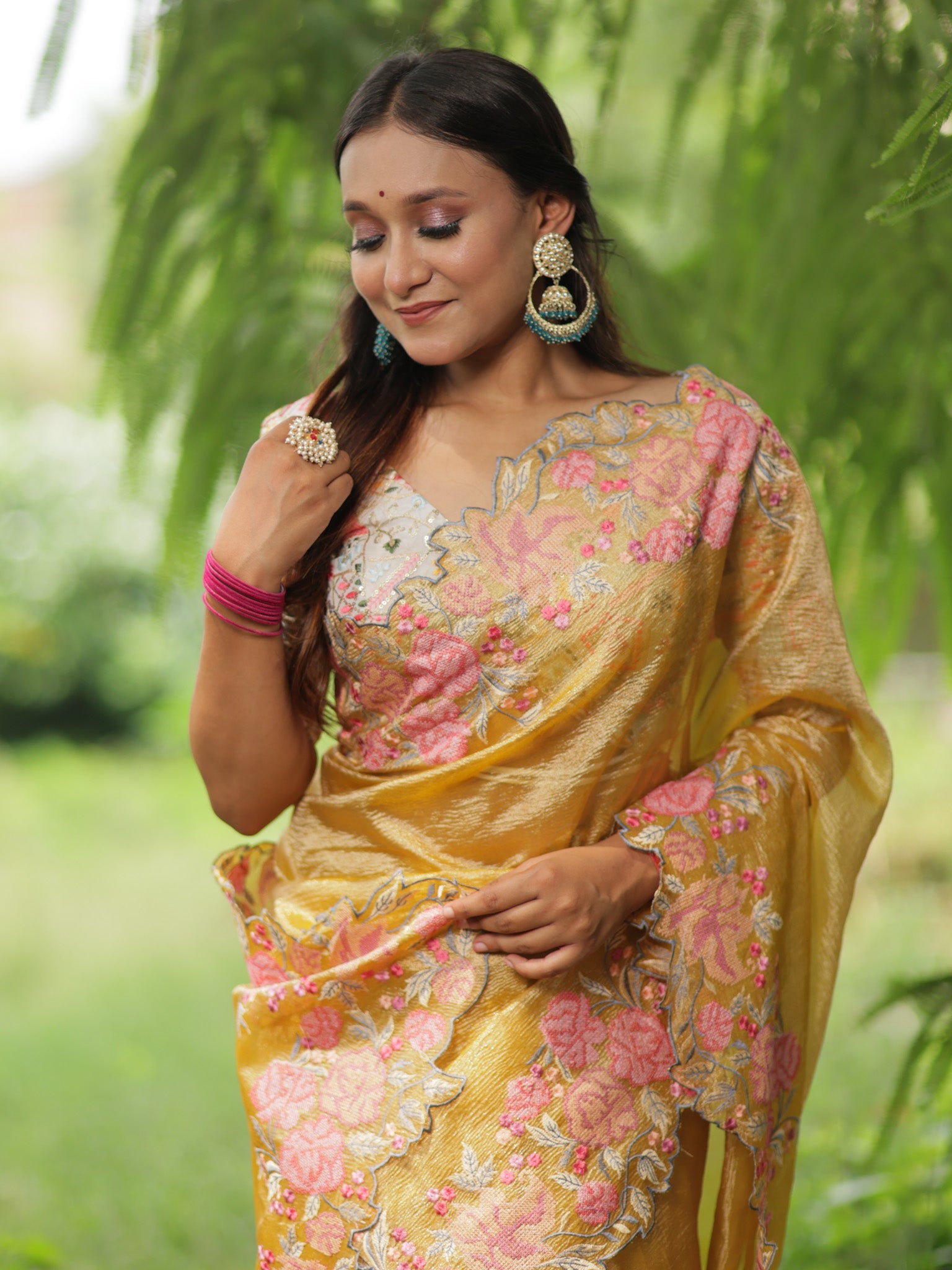 Banarasi Crushed Tissue Saree With Embroidered Border-Yellow
