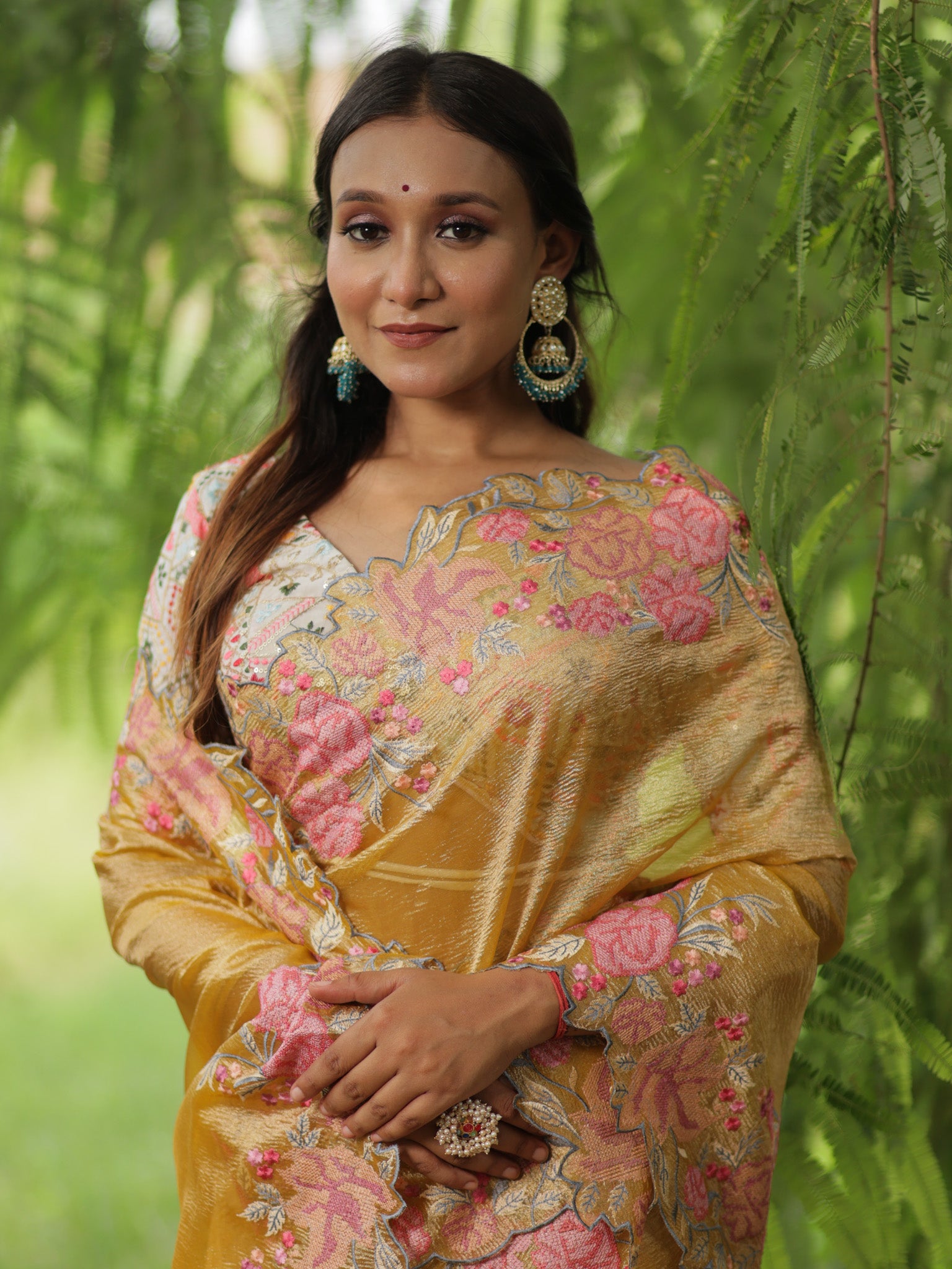 Banarasi Crushed Tissue Saree With Embroidered Border-Yellow