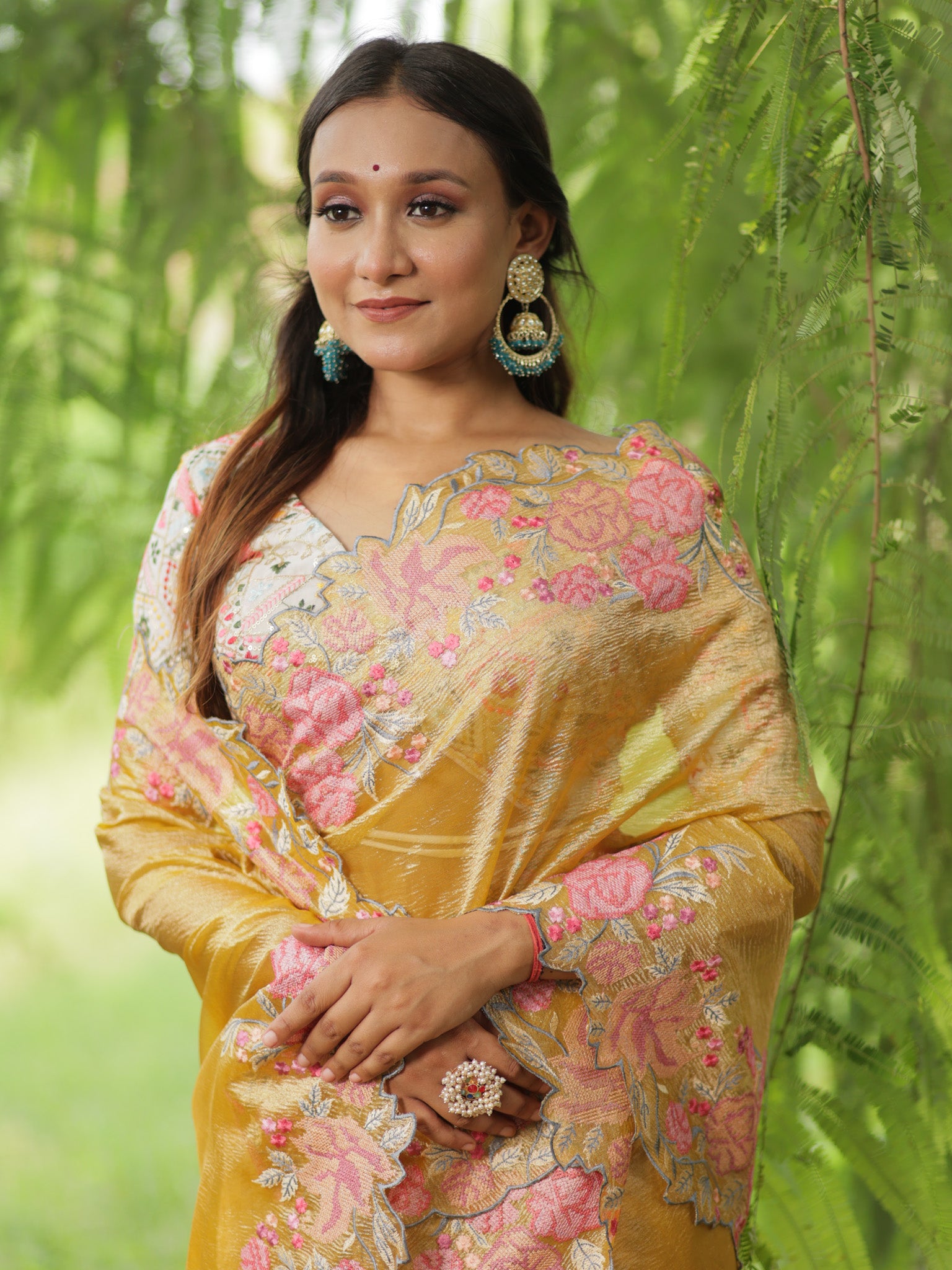 Banarasi Crushed Tissue Saree With Embroidered Border-Yellow