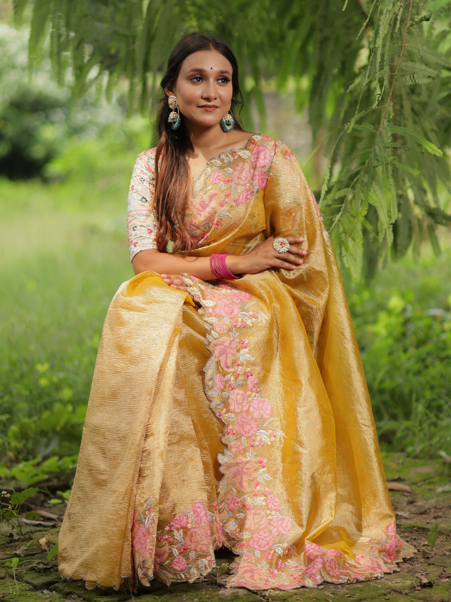 Banarasi Crushed Tissue Saree With Embroidered Border-Yellow