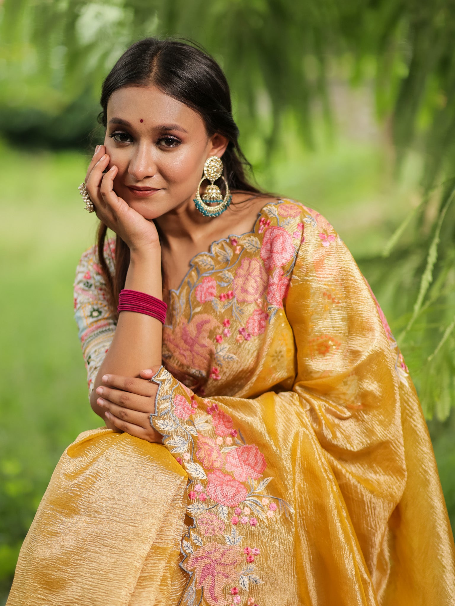 Banarasi Crushed Tissue Saree With Embroidered Border-Yellow